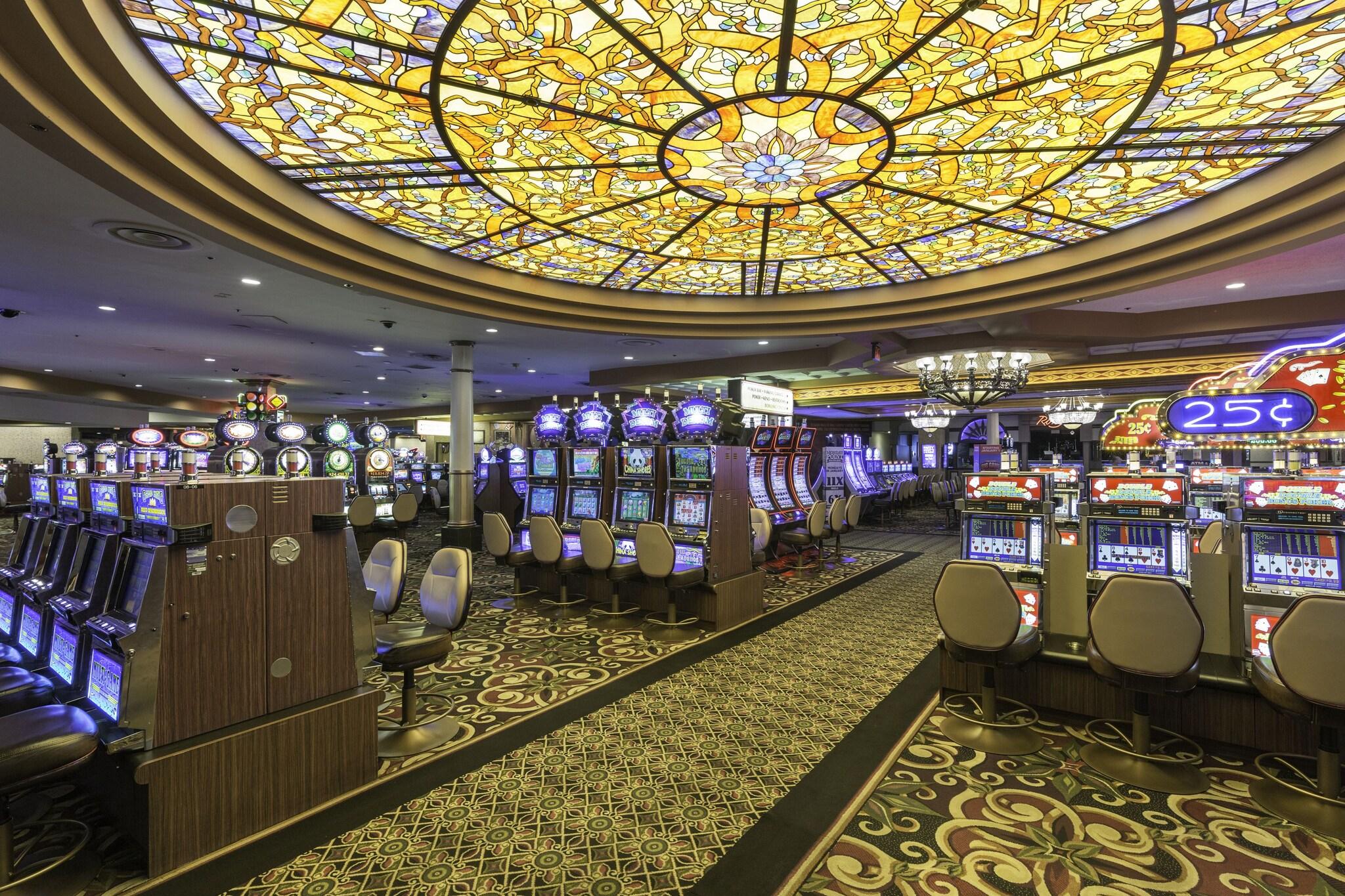 Sam's Town Hotel & Gambling Hall by null