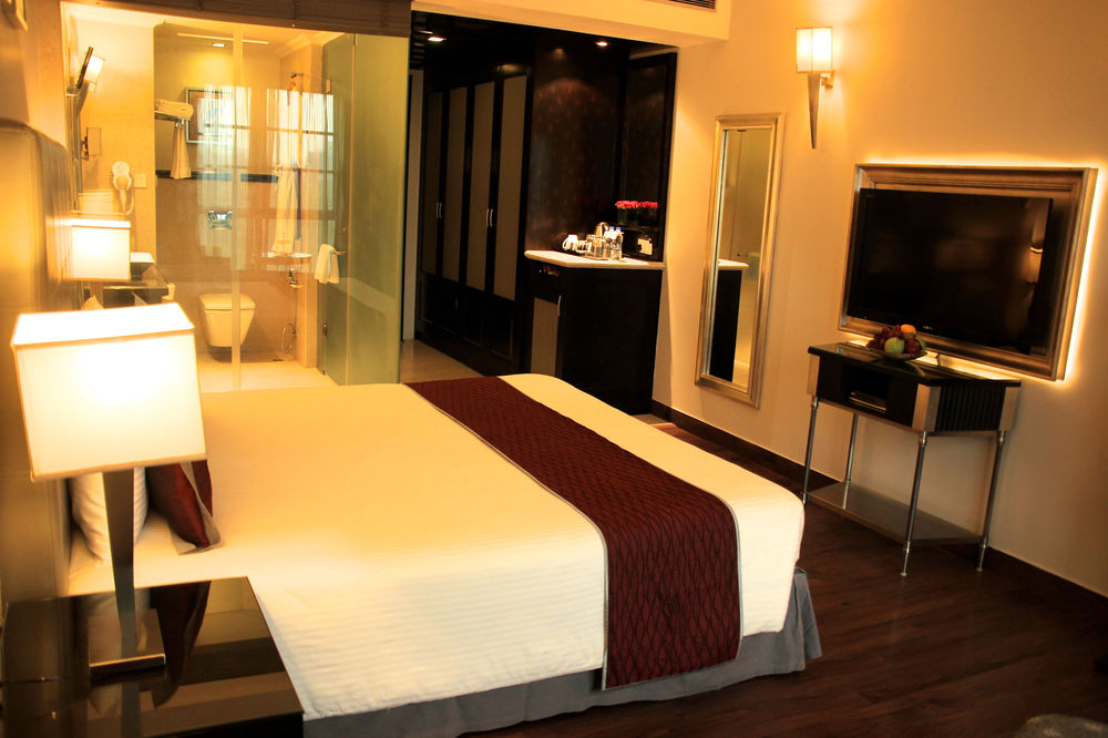 The Pllazio Hotel Gurgaon