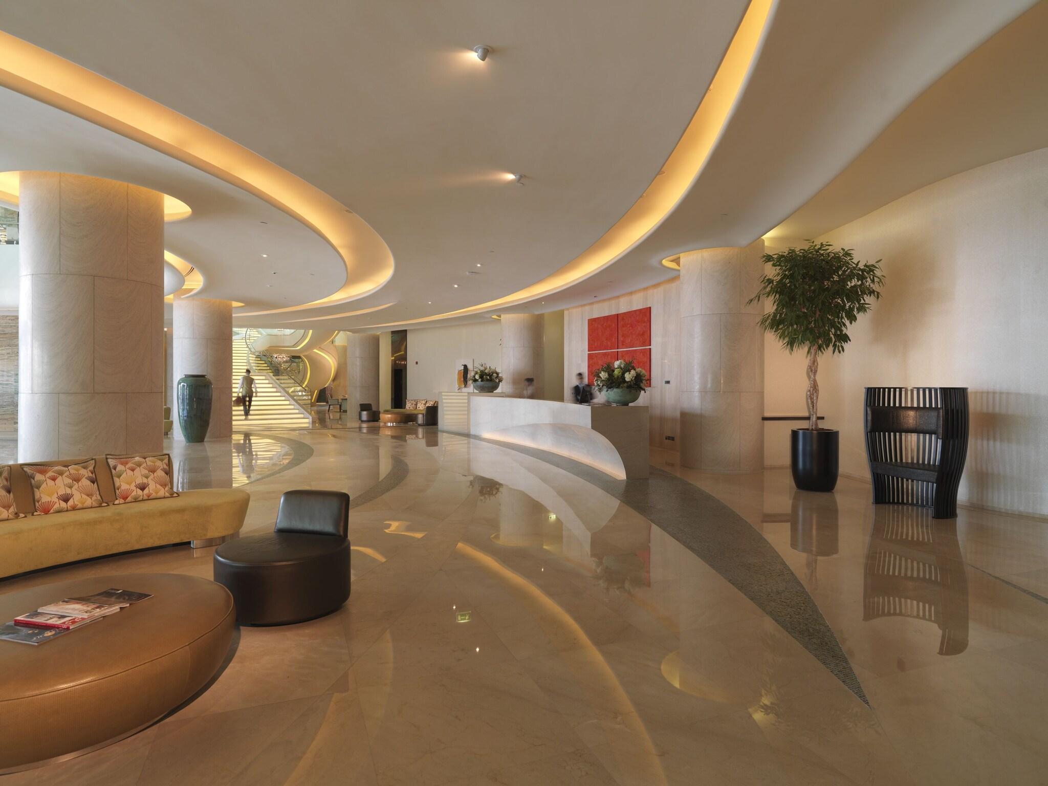 Millennium Al Rawdah Hotel Abu Dhabi - photo