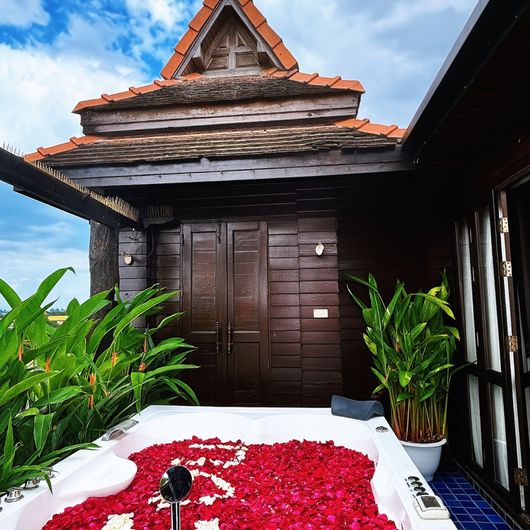 Singha Montra Lanna Boutique Style by null