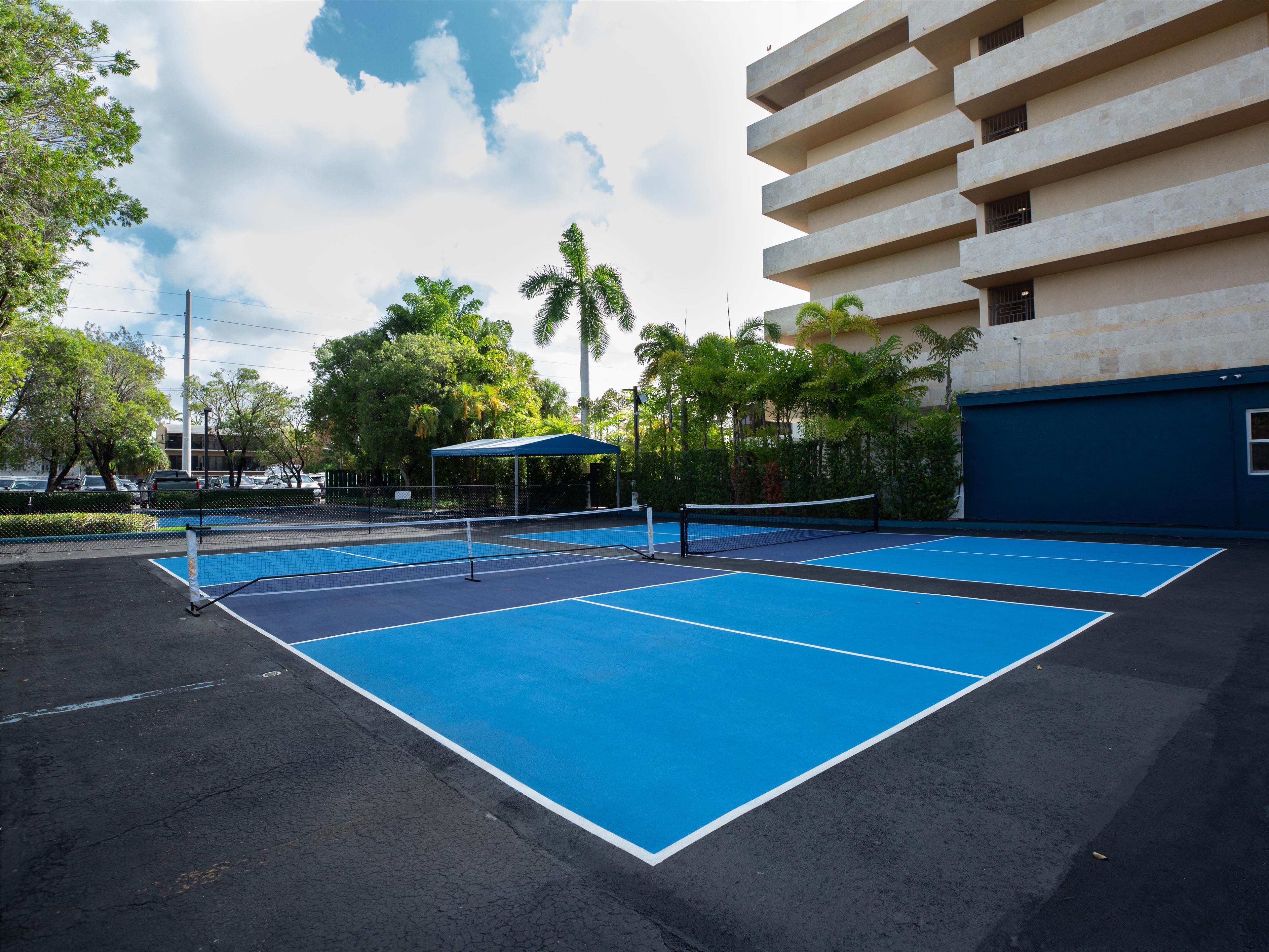 Regency Miami Airport, by Sonesta