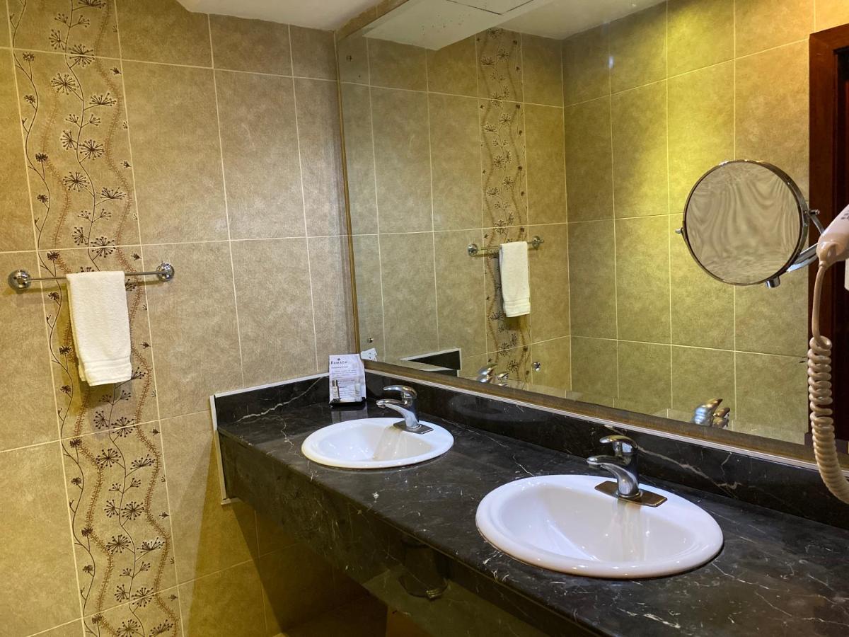 Ramada by Wyndham Princess Santo Domingo by null