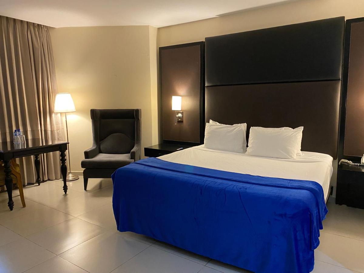 Ramada by Wyndham Princess Santo Domingo by null