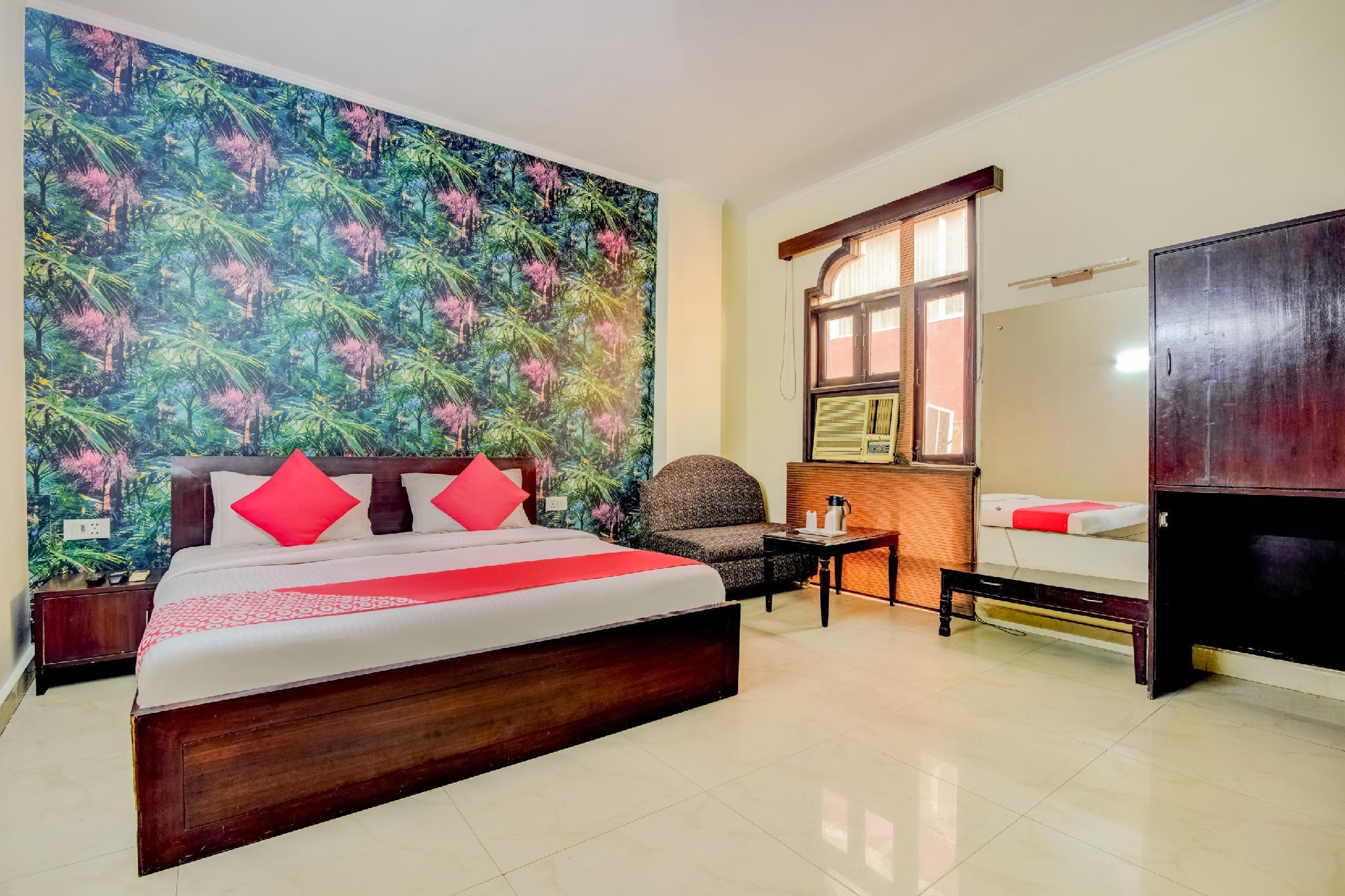 OYO 22154 Hotel Delhi Darbar