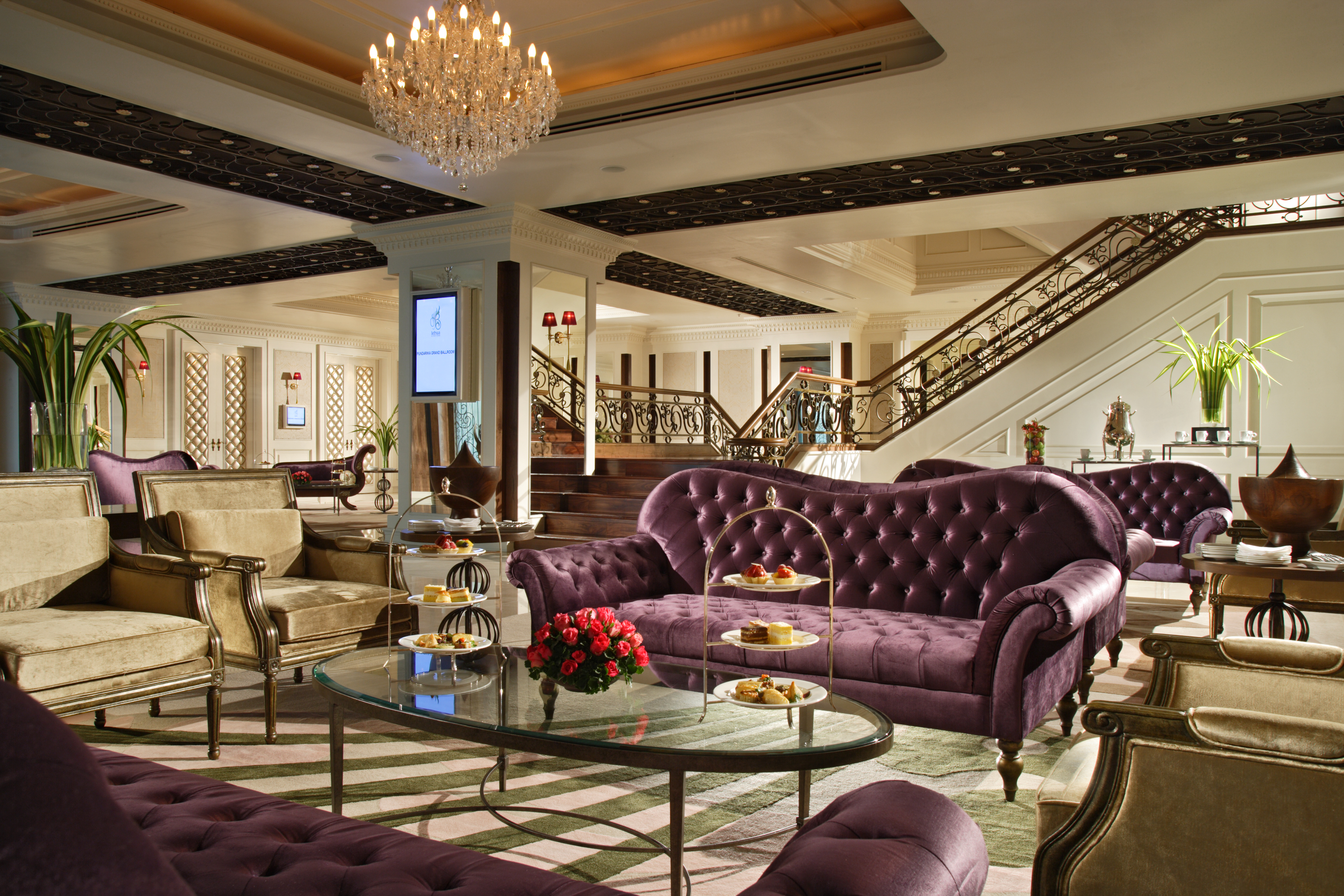 lebua at State Tower by null