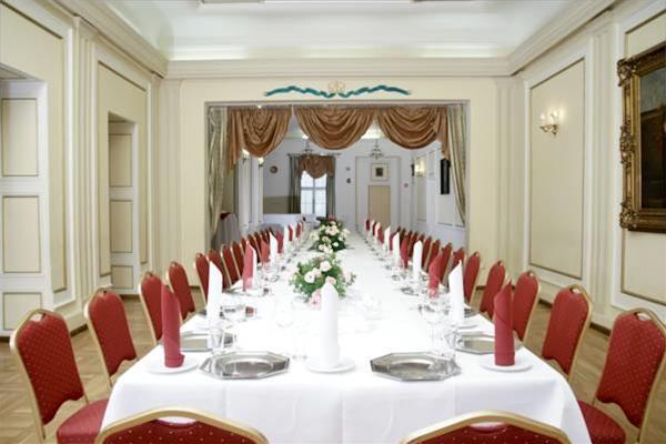 Dwór Polski Hotel by null