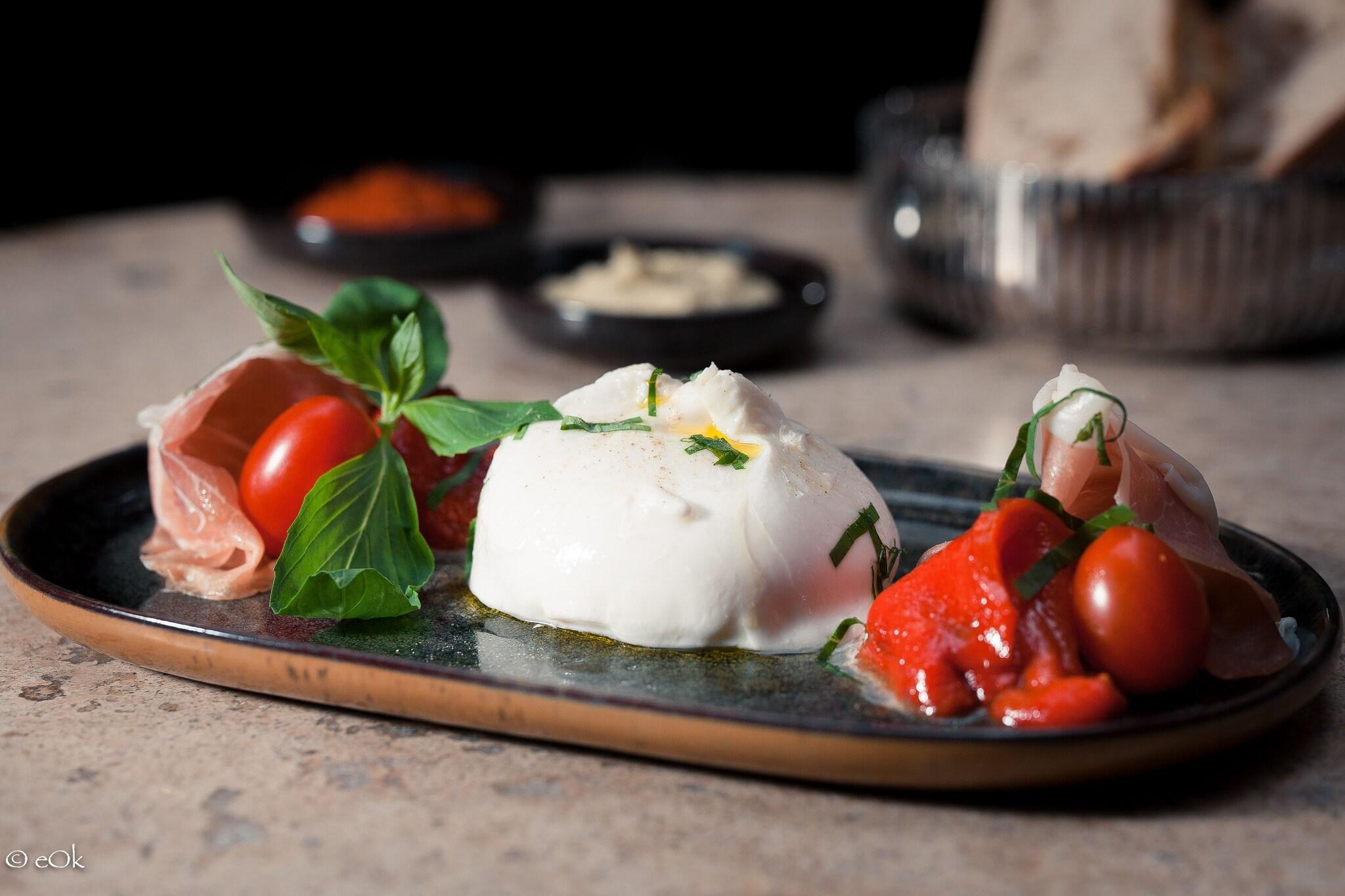 B Montmartre Hôtel by null