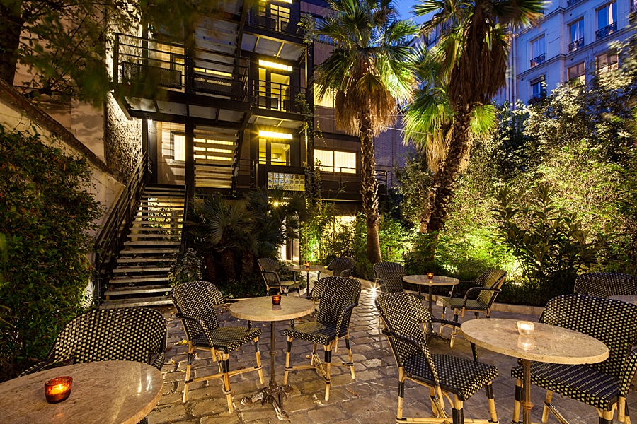 B Montmartre Hôtel by null