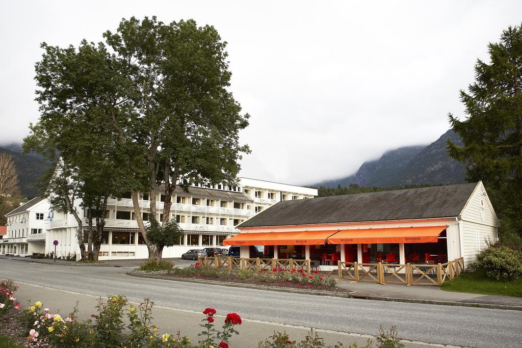 Kinsarvik Fjordhotel by null