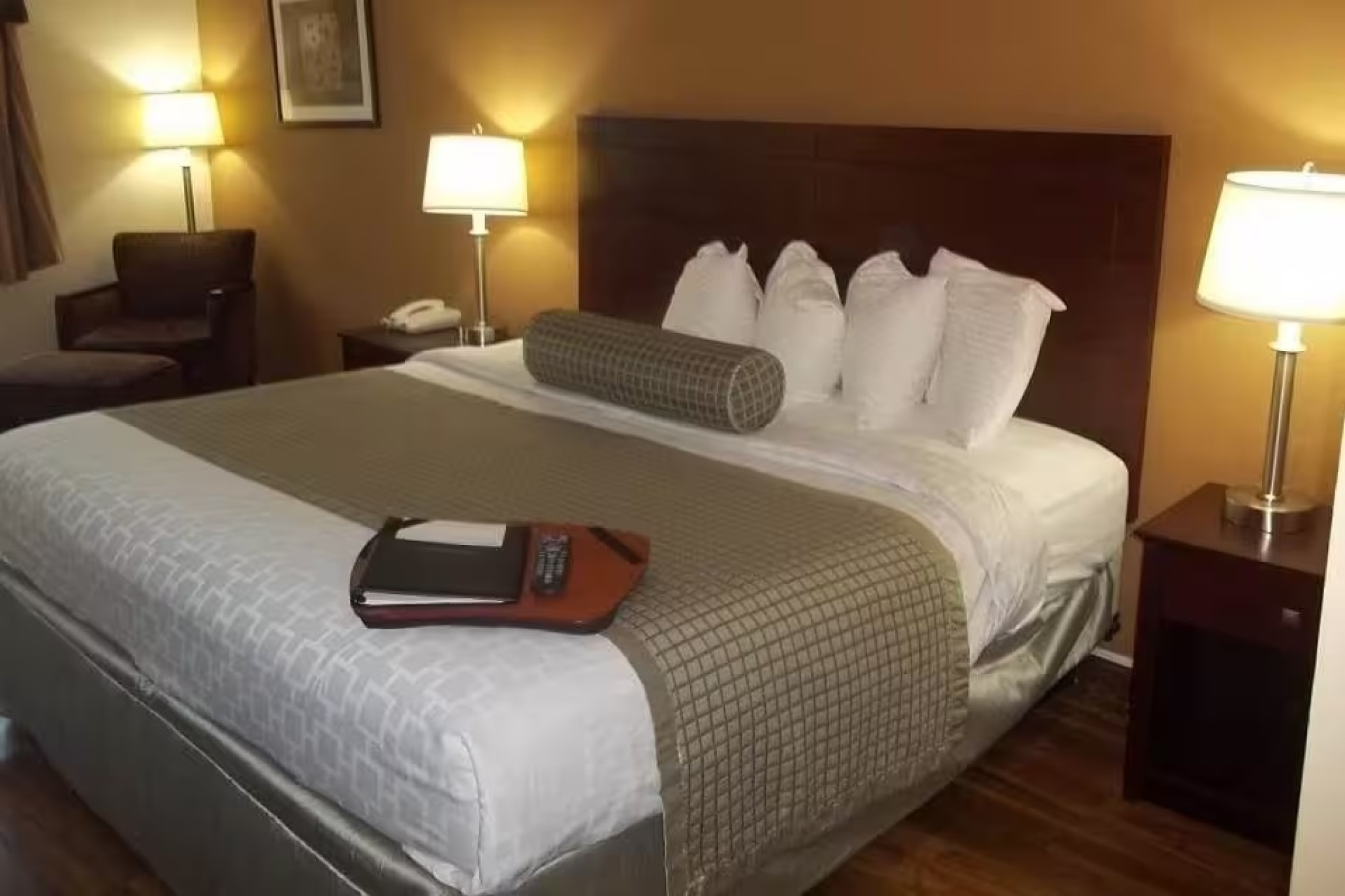 Double room, pool view