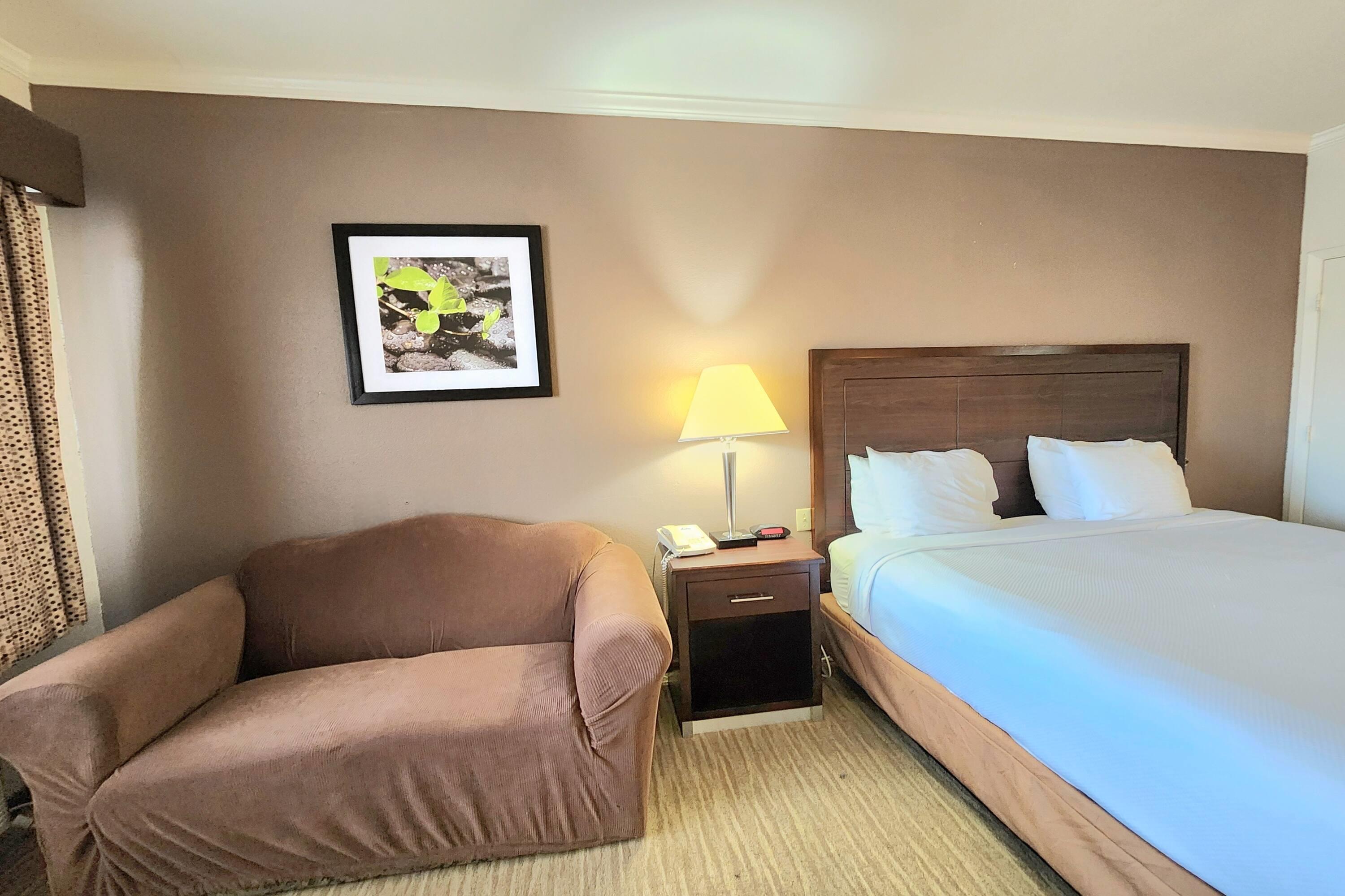 Days Inn By Wyndham Navasota
