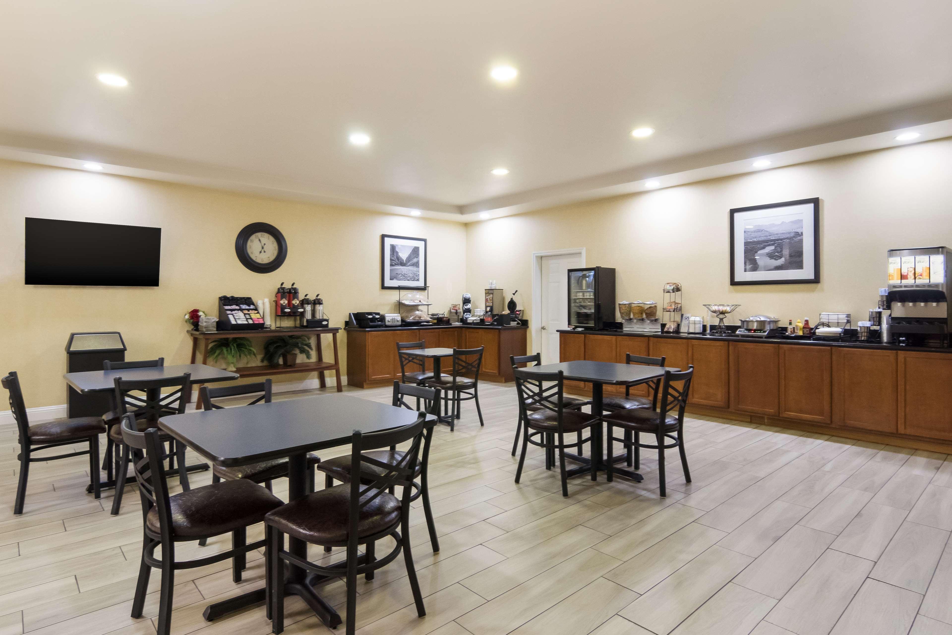 Best Western Comanche Inn