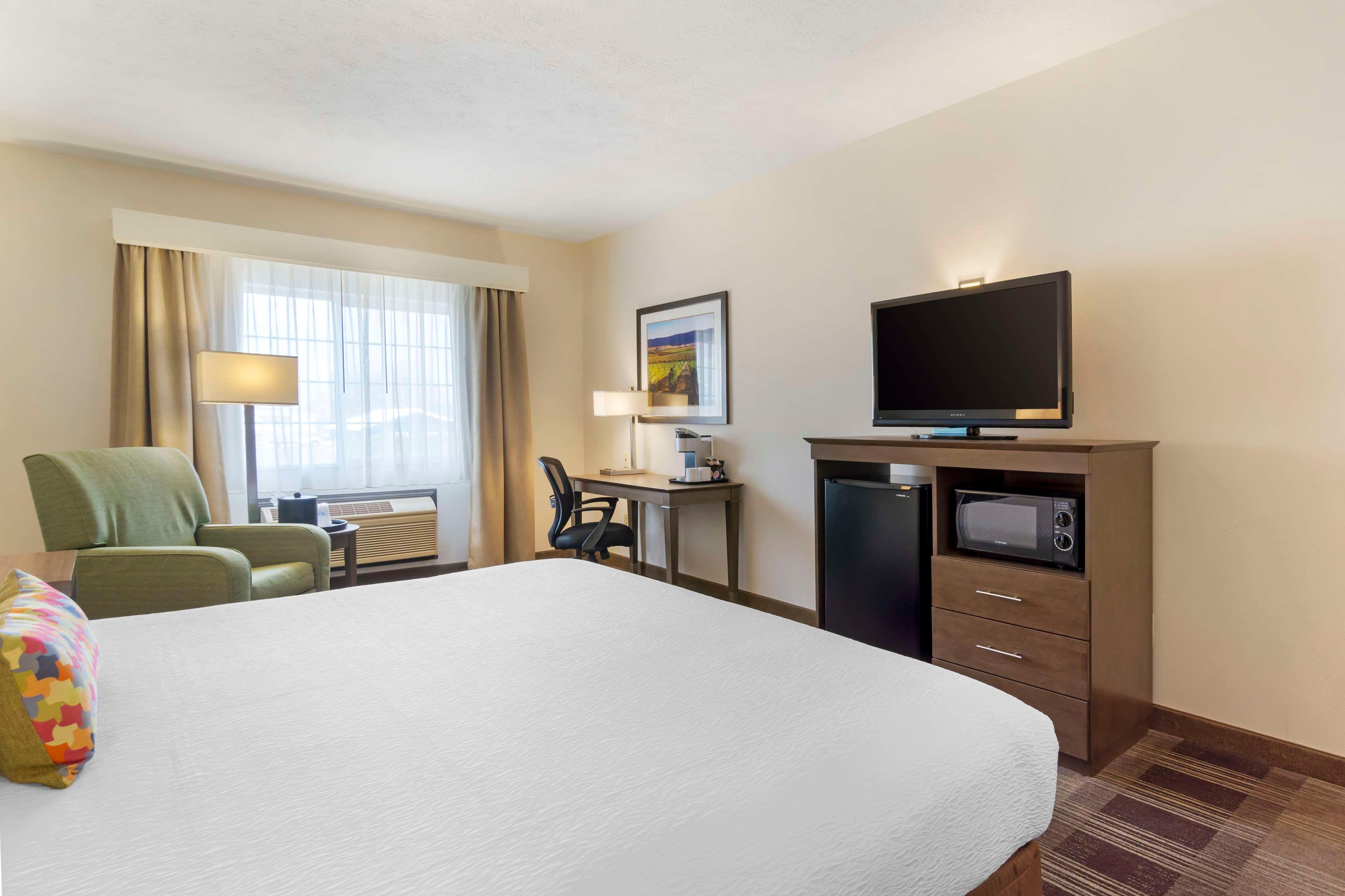 Best Western Plus The Inn at Horse Heaven