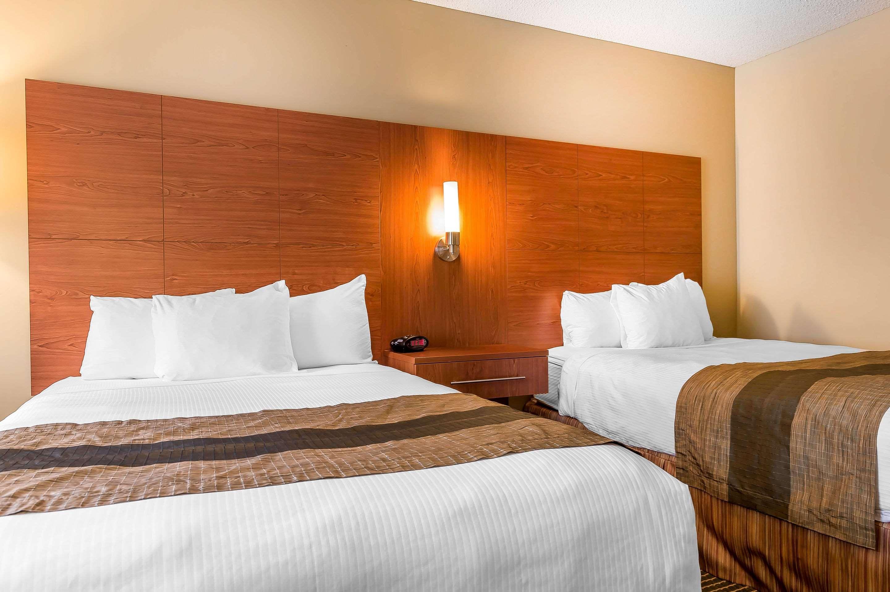Quality Inn & Suites Hawkesbury