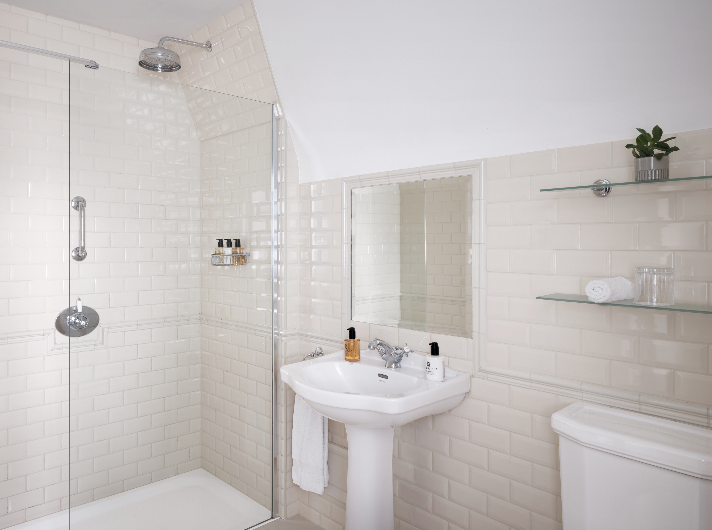 11 Cadogan Gardens by null