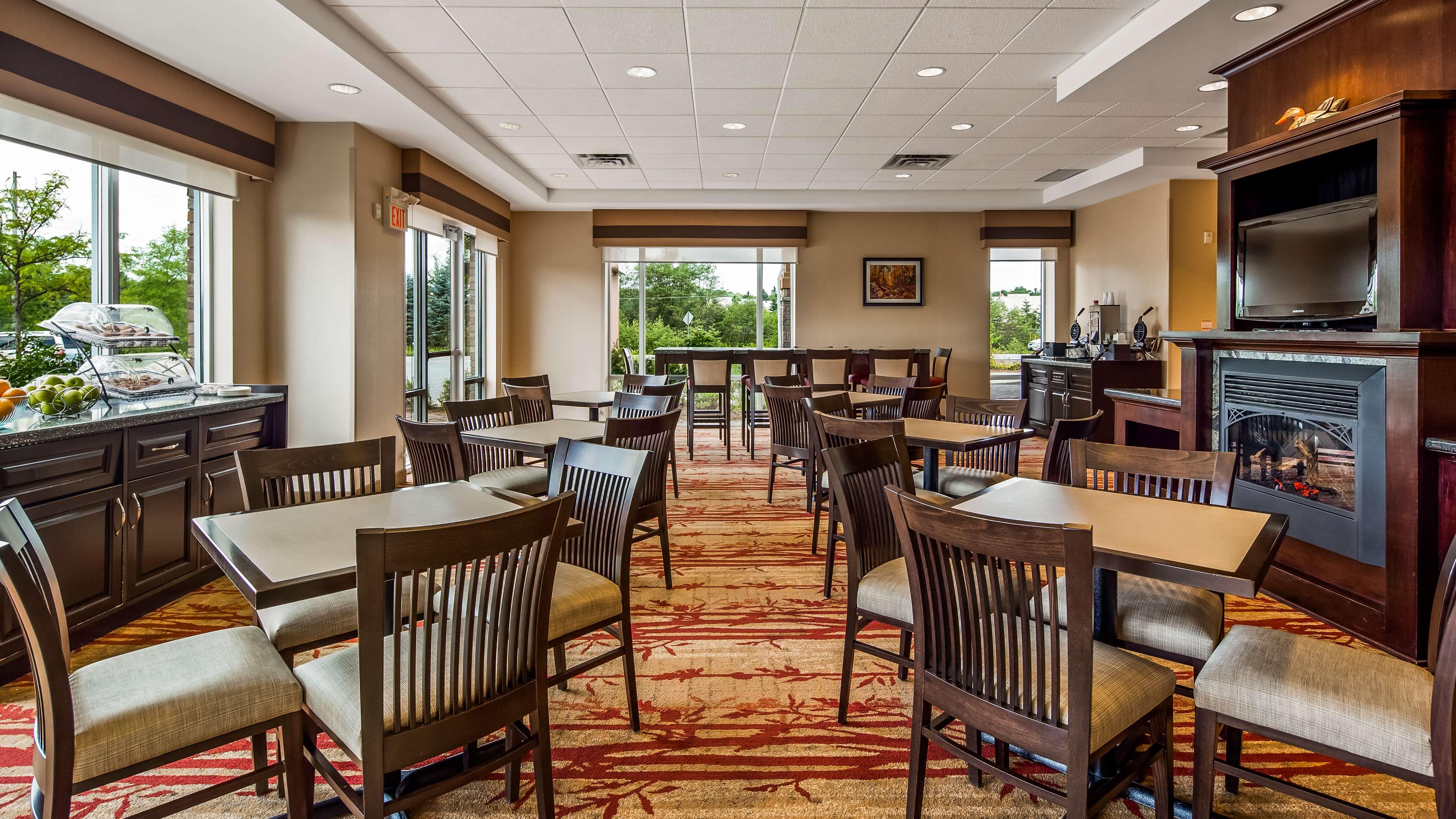 Best Western Plus Muskoka Inn