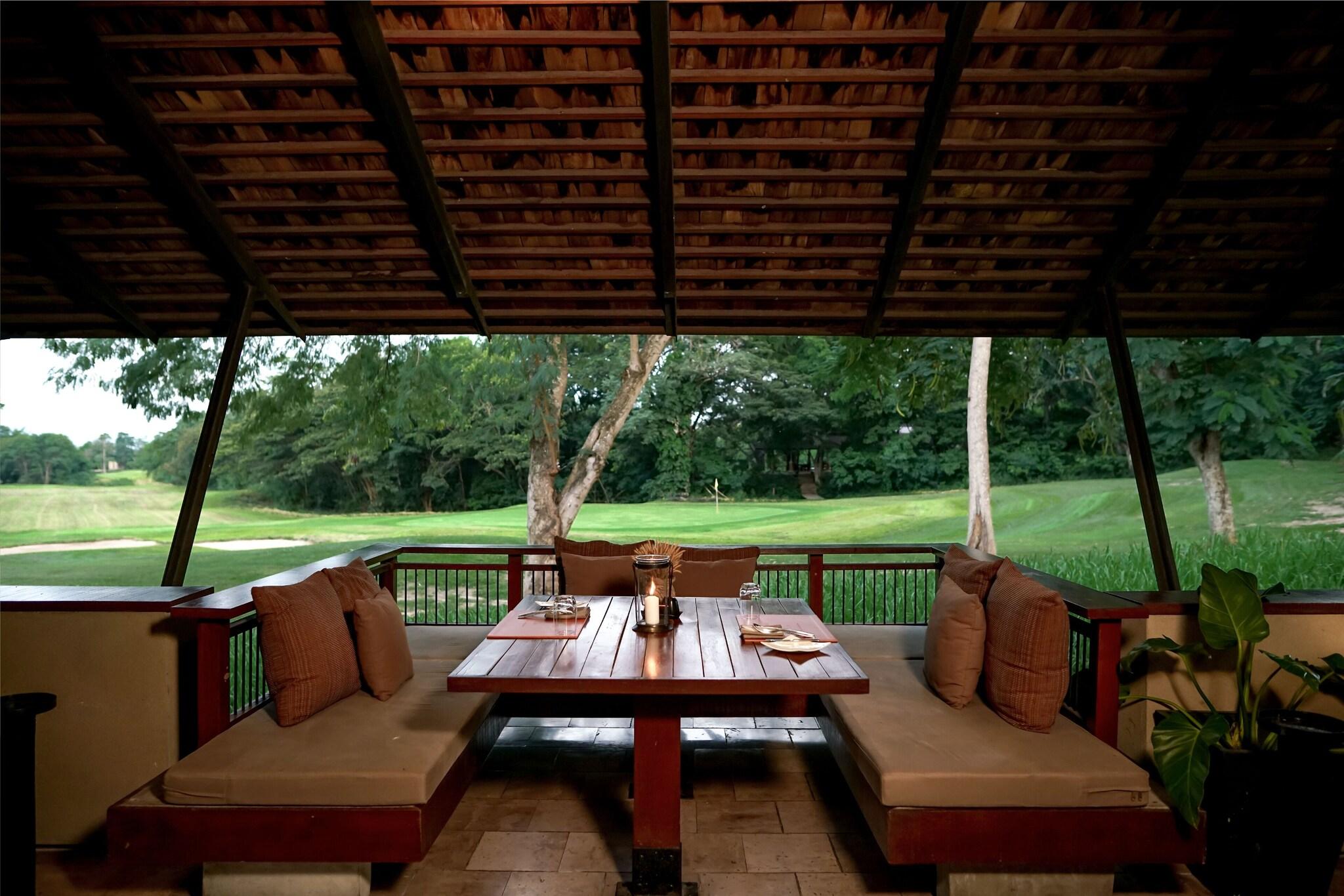 Restaurant 2, Muthi Maya Forest Pool Villa Resort, Pak Chong