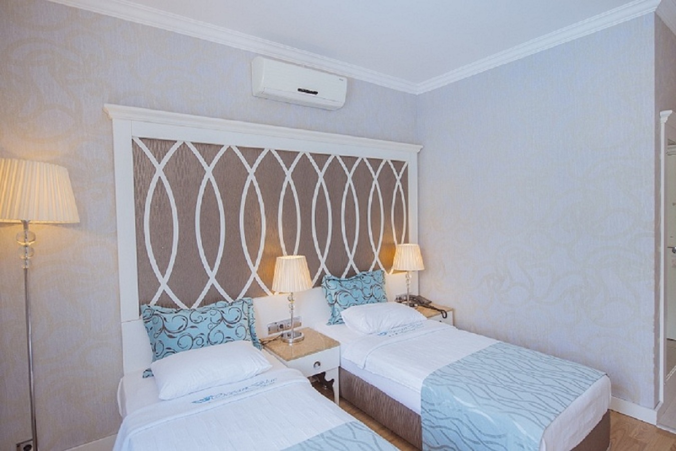 Ocean Blue High Class Hotel