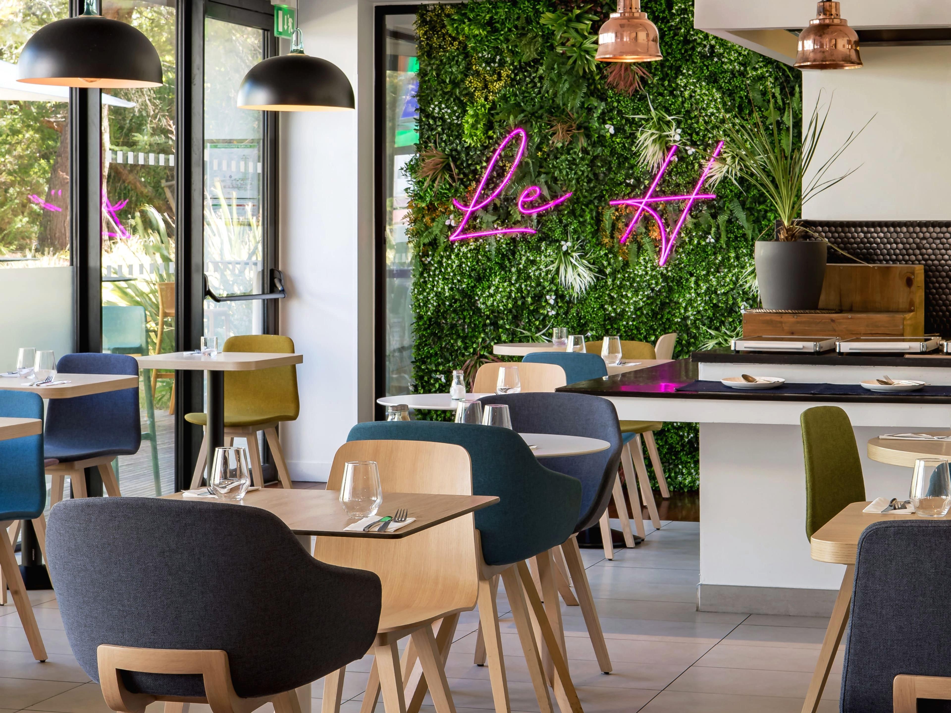 Holiday Inn Marseille Airport