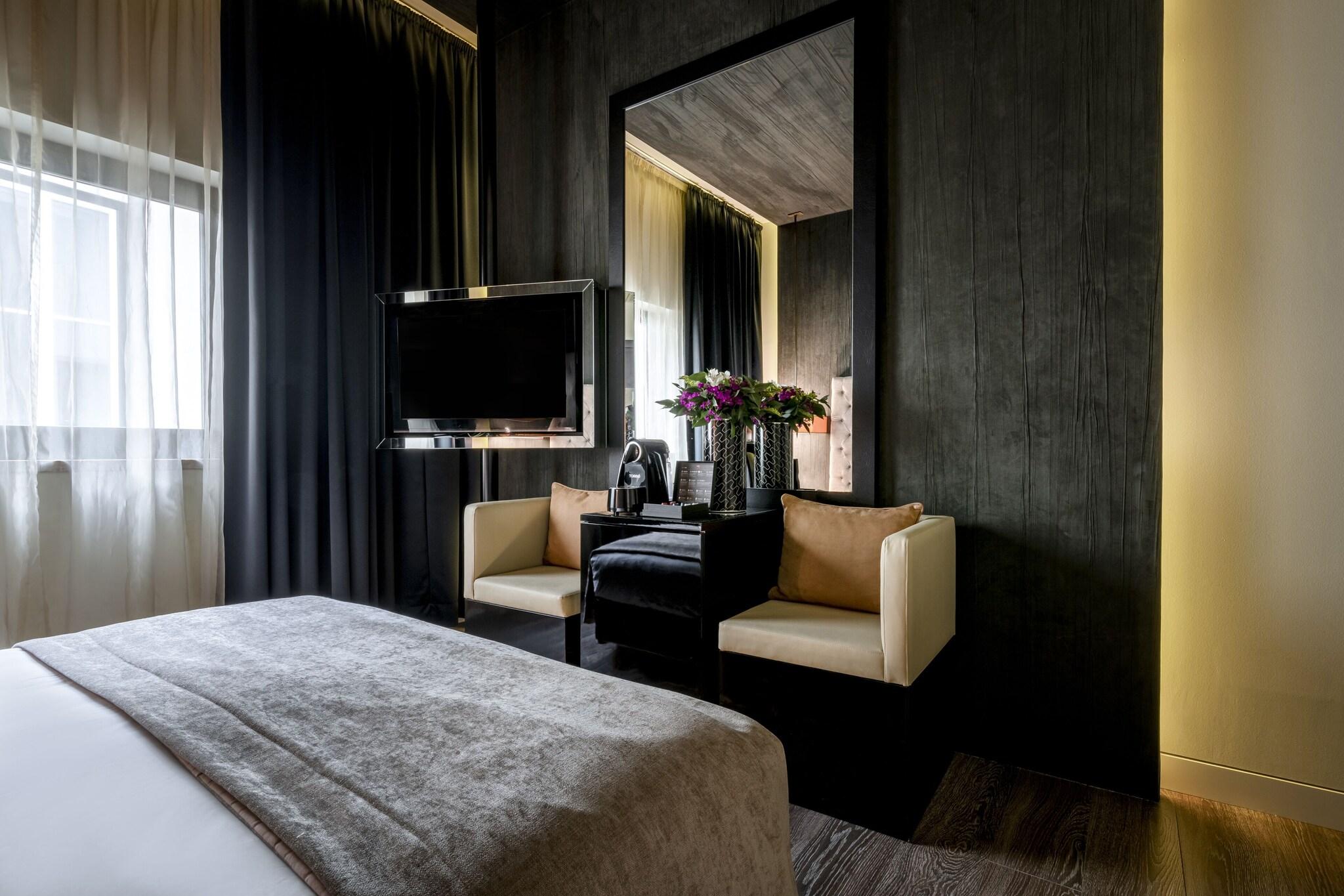9 Hotel Mercy