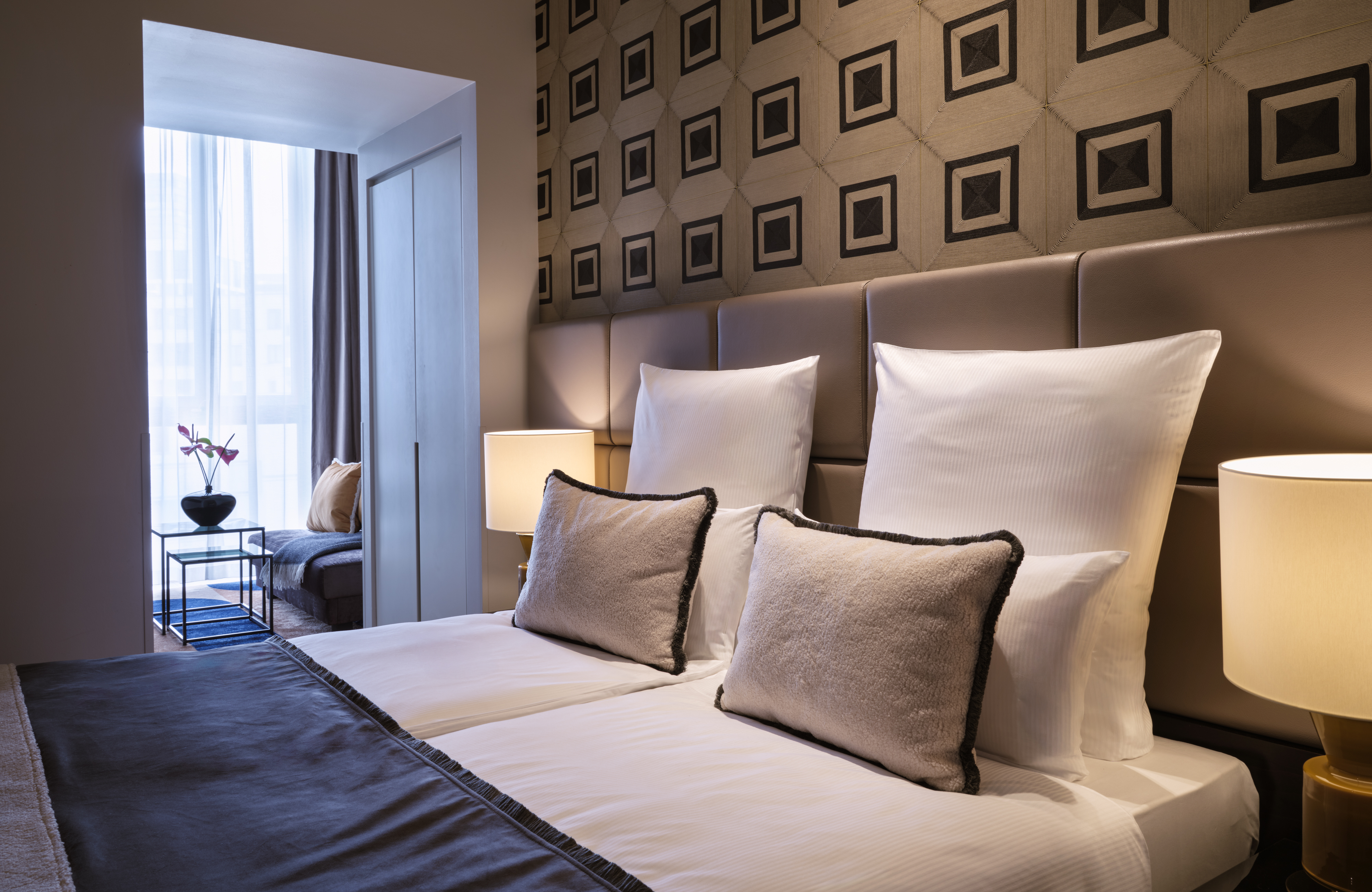 The Posthouse Berlin – Leonardo Limited Edition
