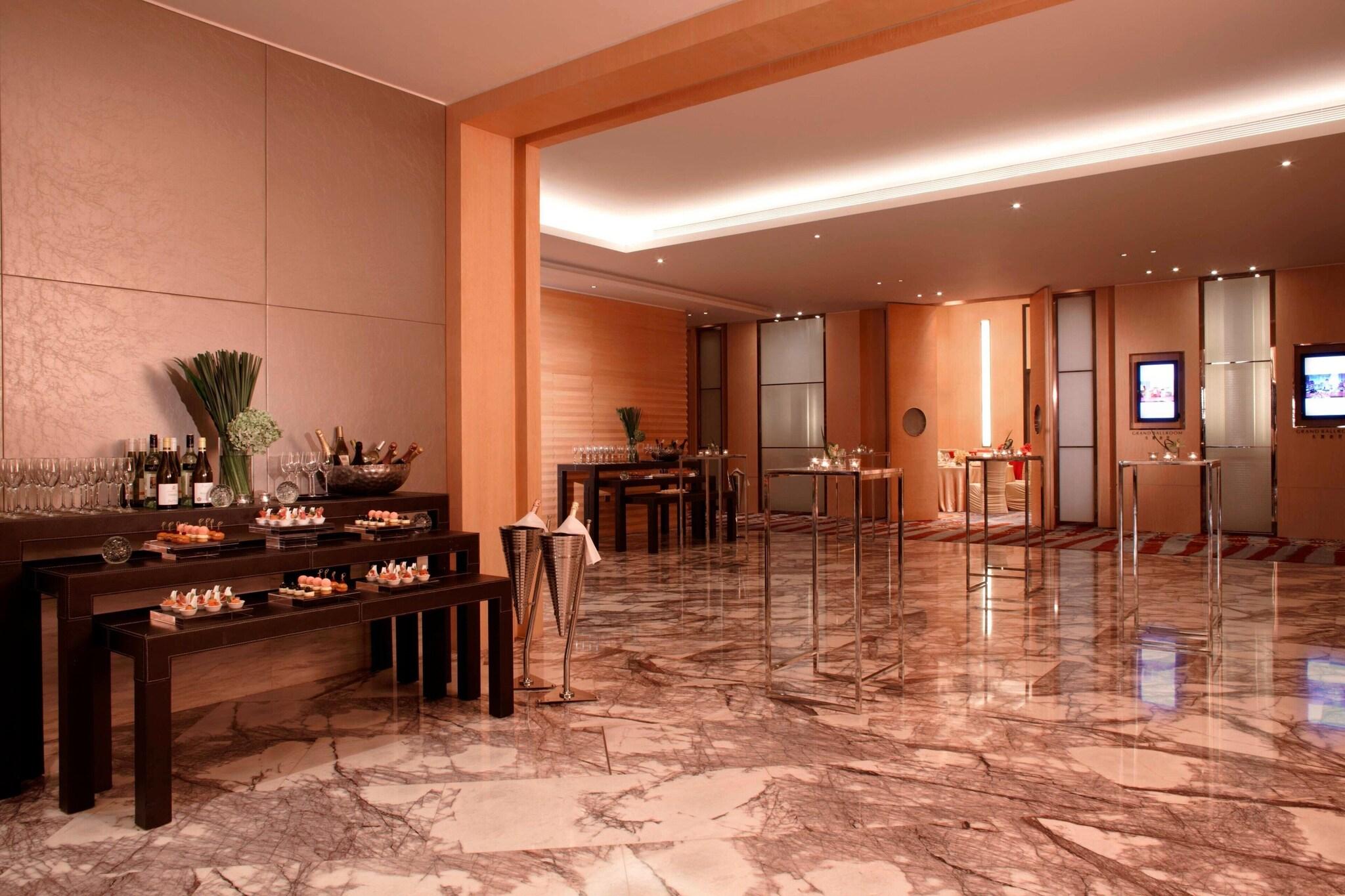 Guangzhou Marriott Hotel Tianhe by null