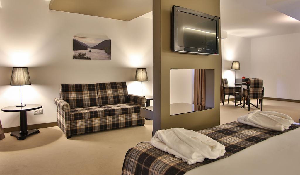 Delfim Douro Hotel by null