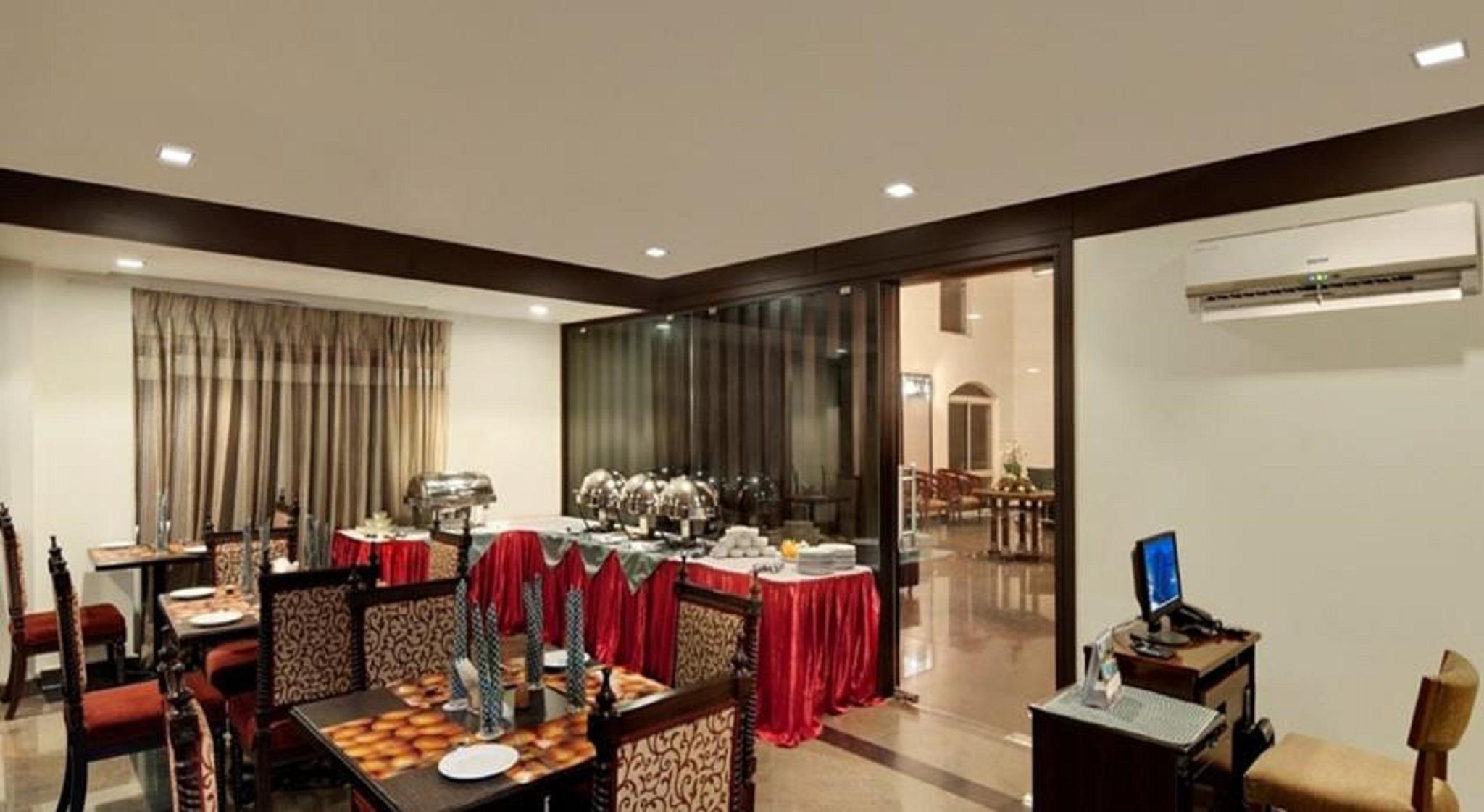 The Golden Suites & Spa