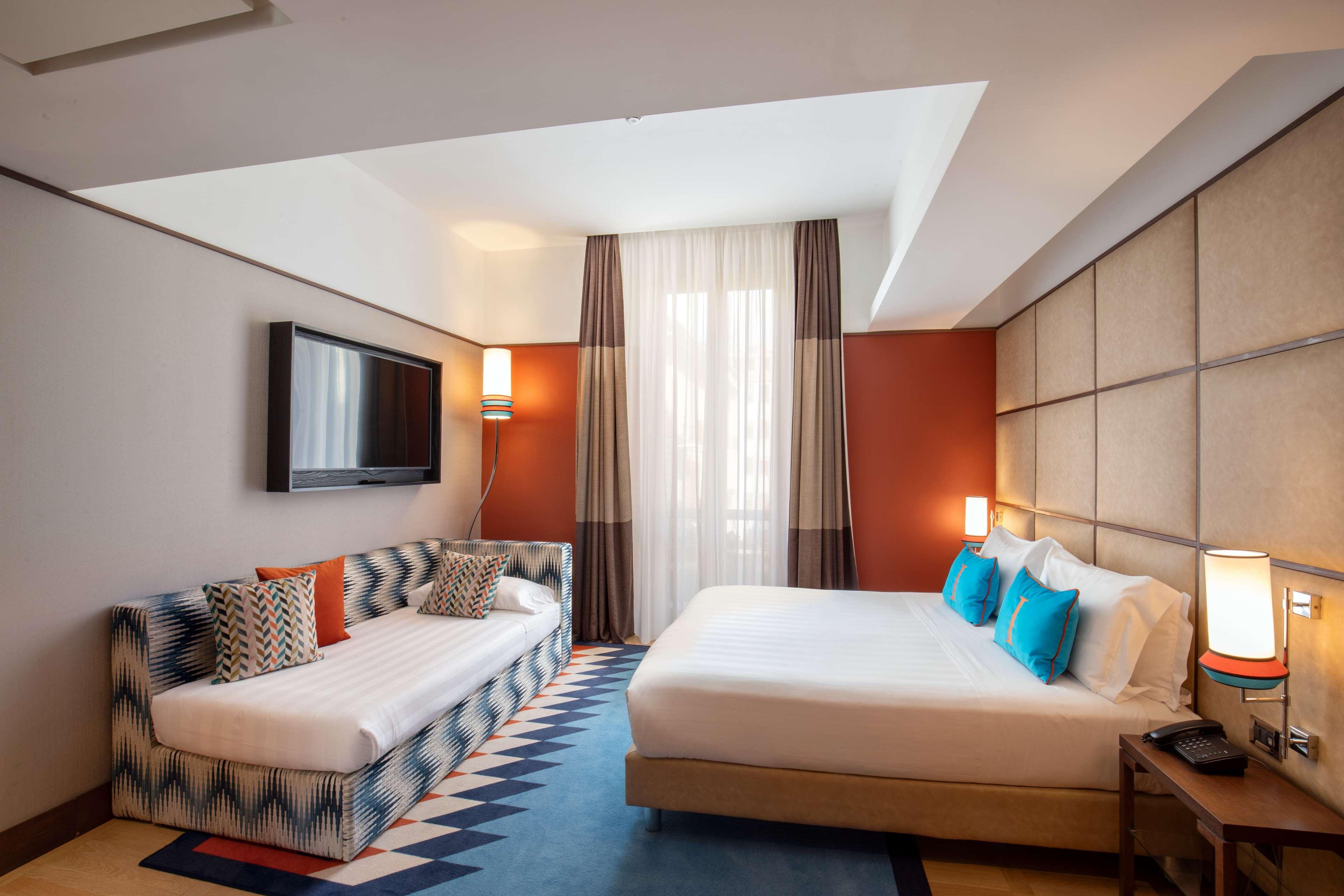 The Independent Hotel by null