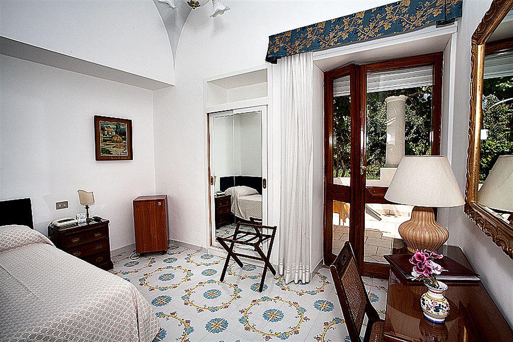 Hotel Bellavista Anacapri by null