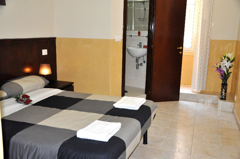Friend House Hostel