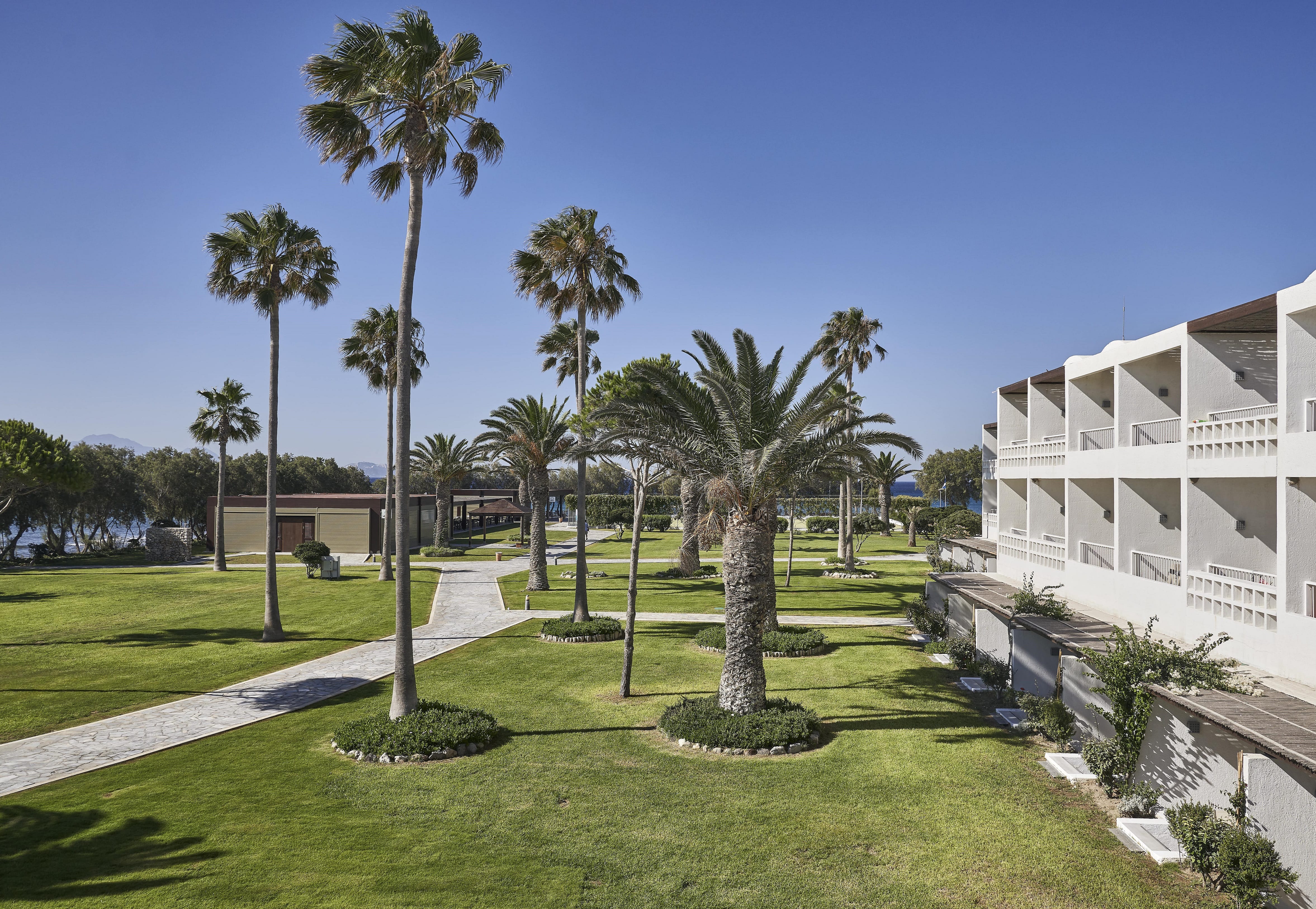 Atlantica Beach Resort - photo