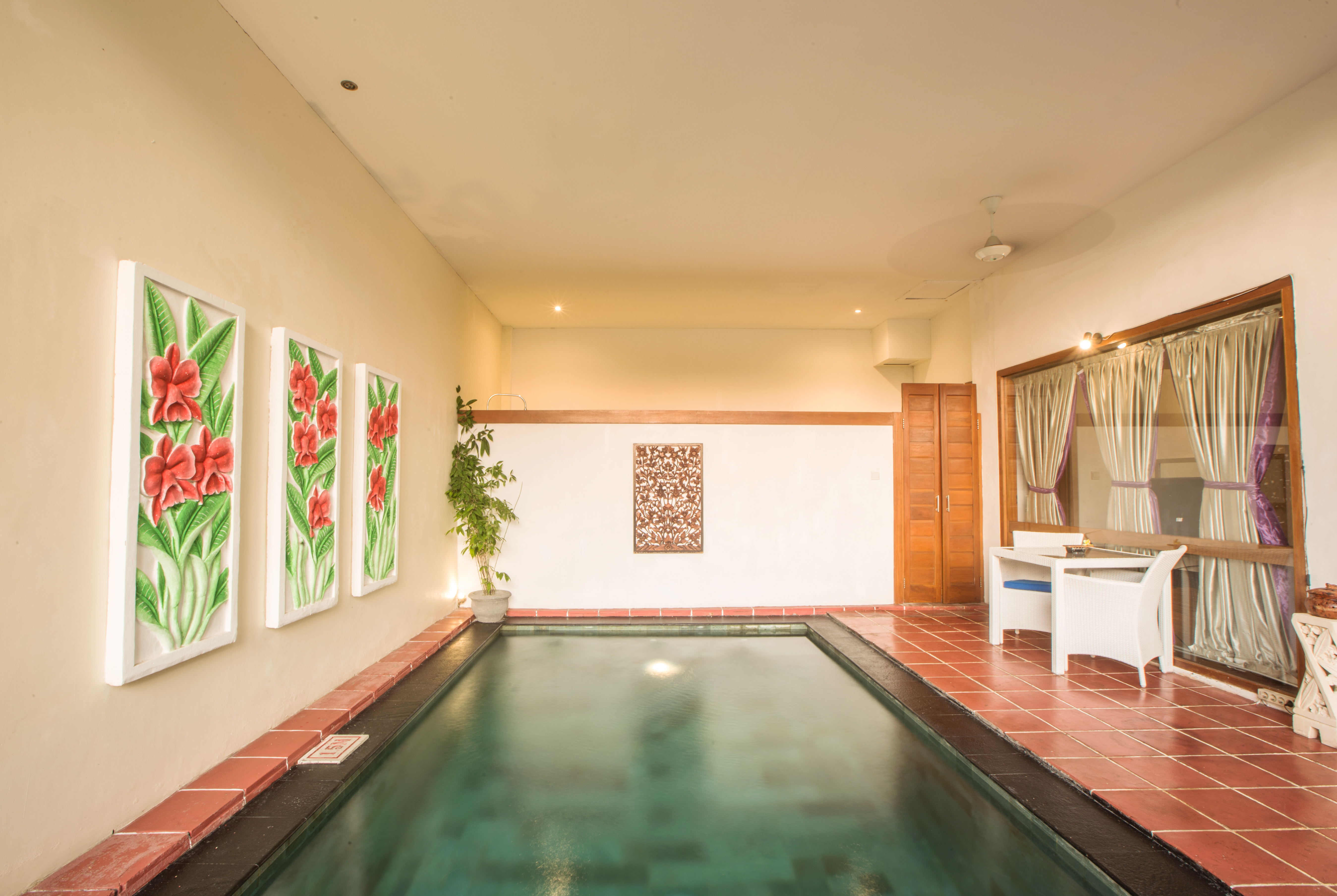Marbella Pool Suite 