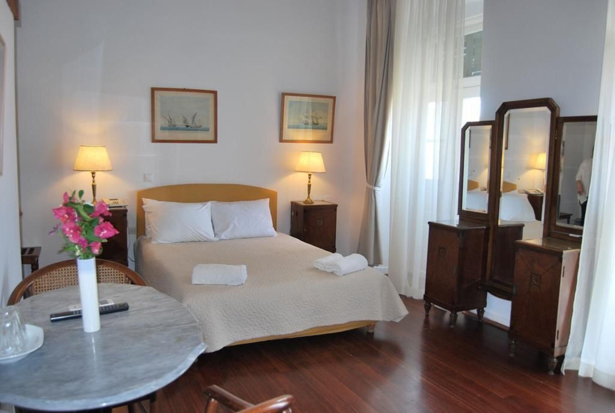 Hotel Miranda by null