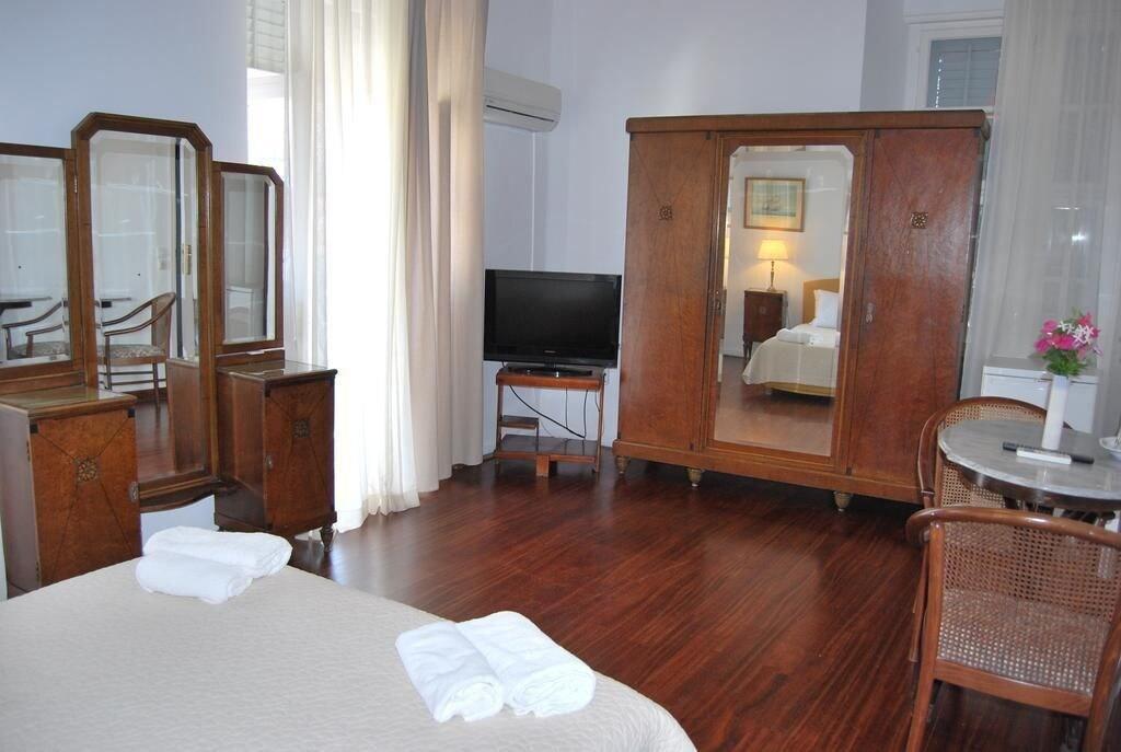 Hotel Miranda by null