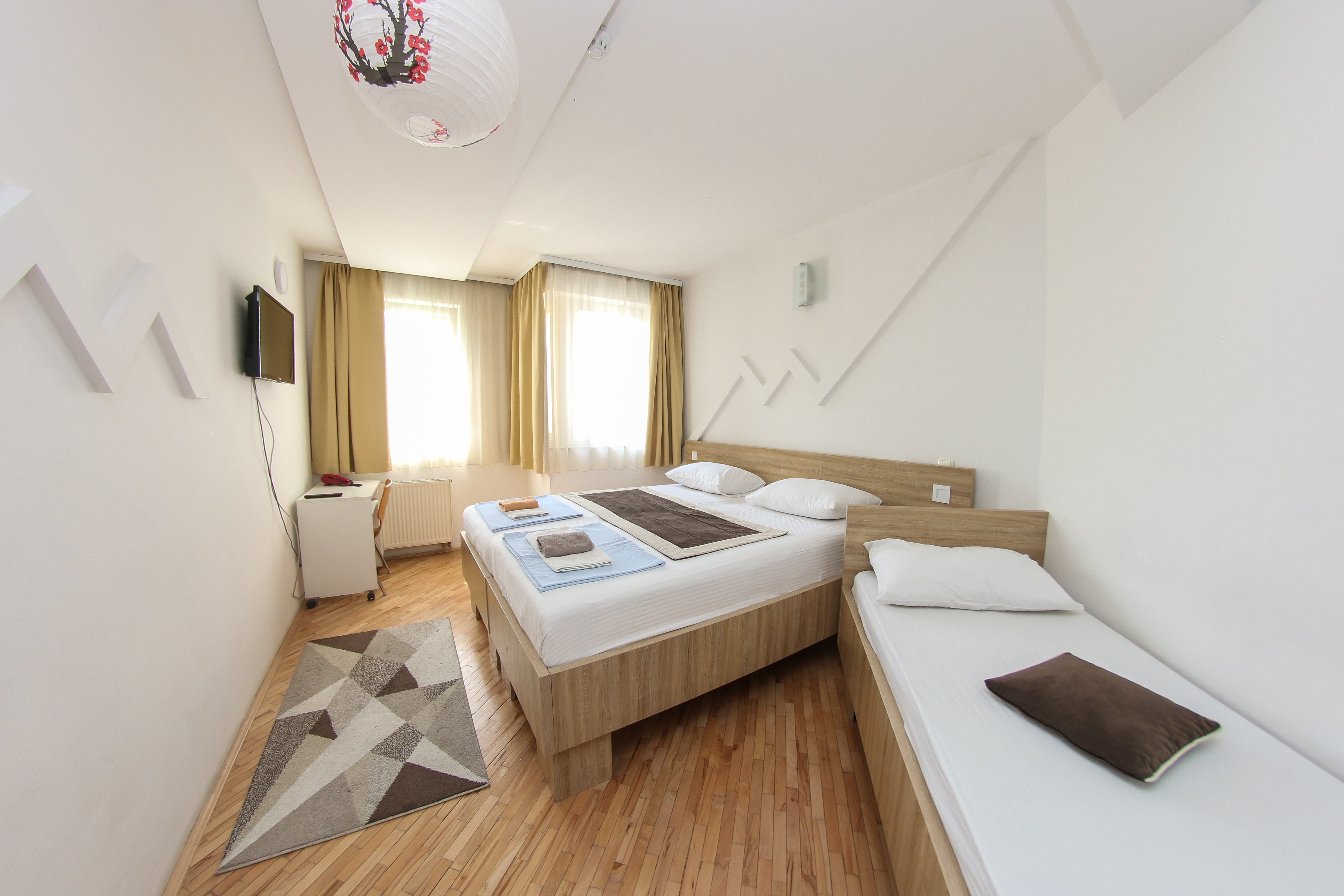 Hayat Hotel