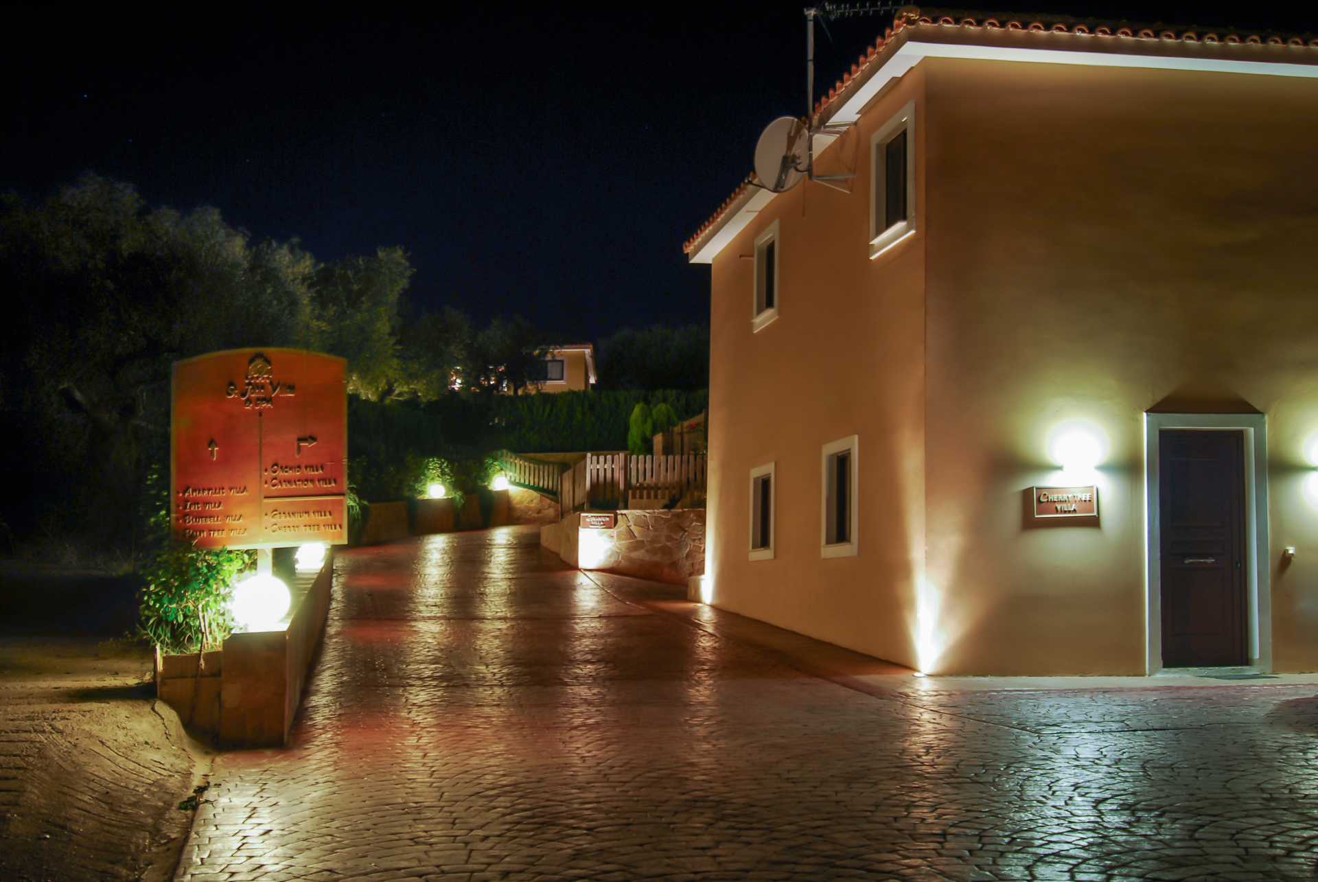 St. John Villas - фото