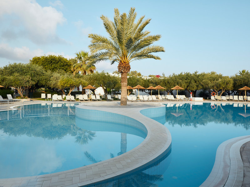 Alex Beach Hotel & Bungalows by null