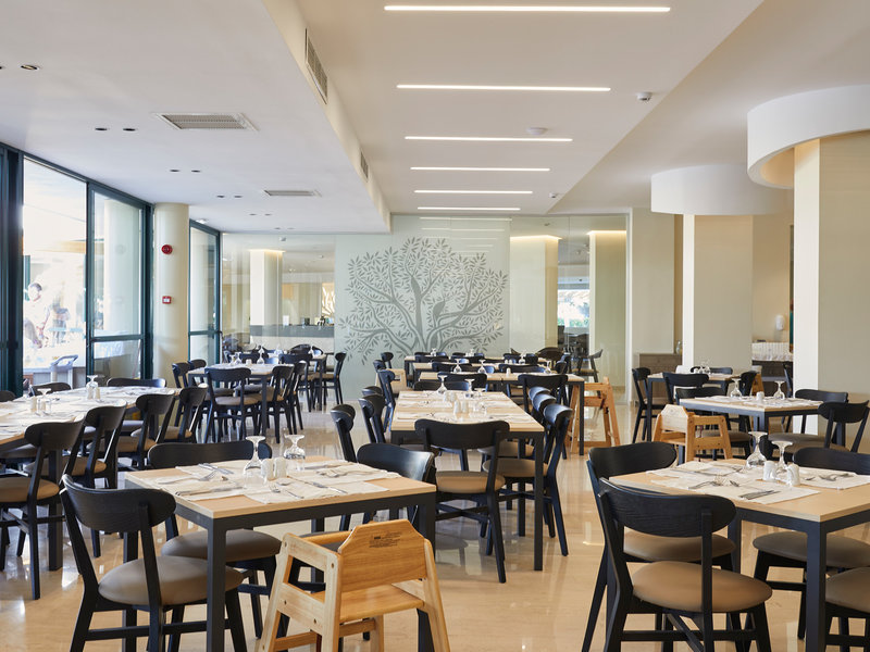 Alex Beach Hotel & Bungalows by null