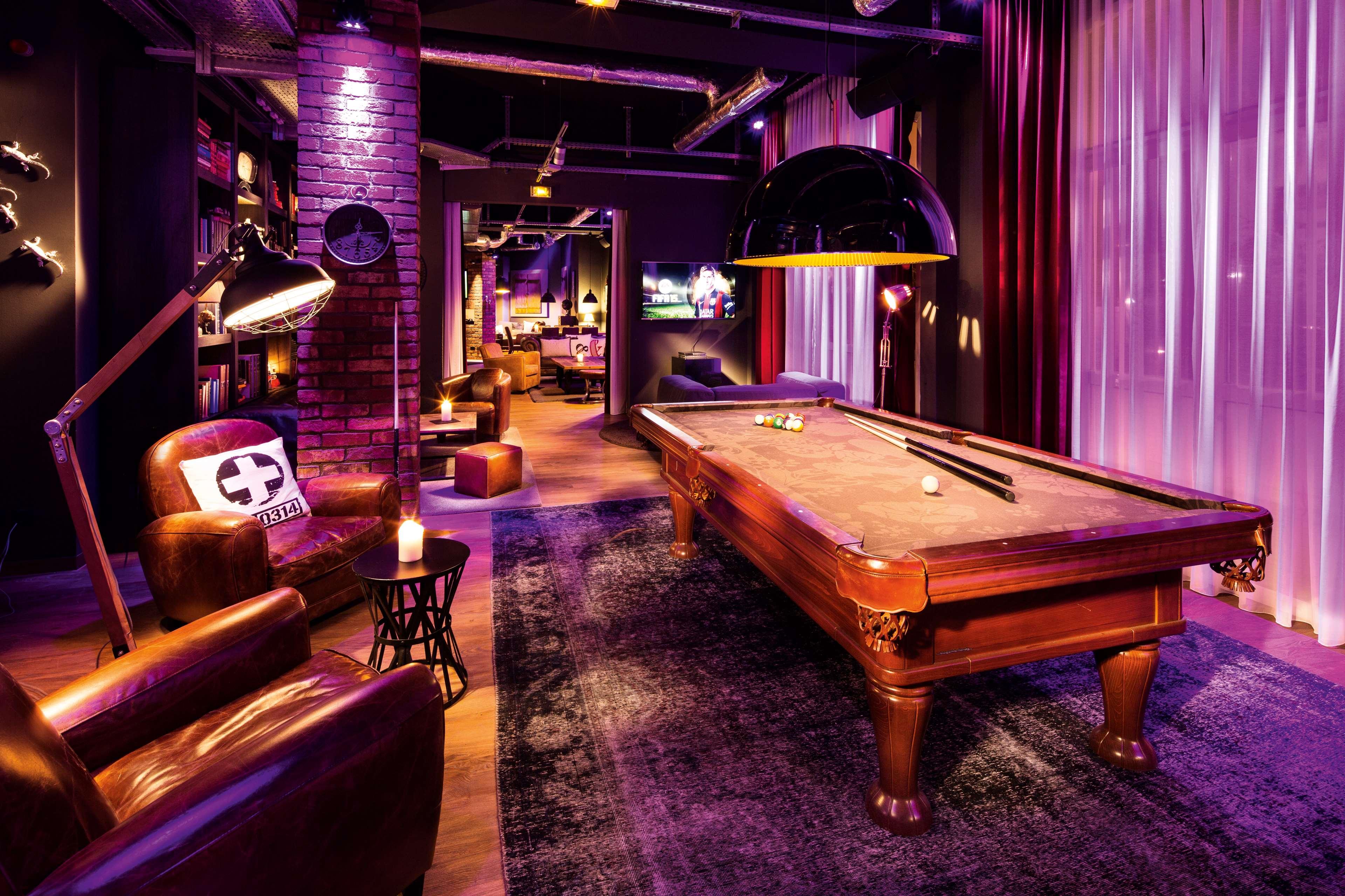 Pentahotel Paris CDG Airport by null