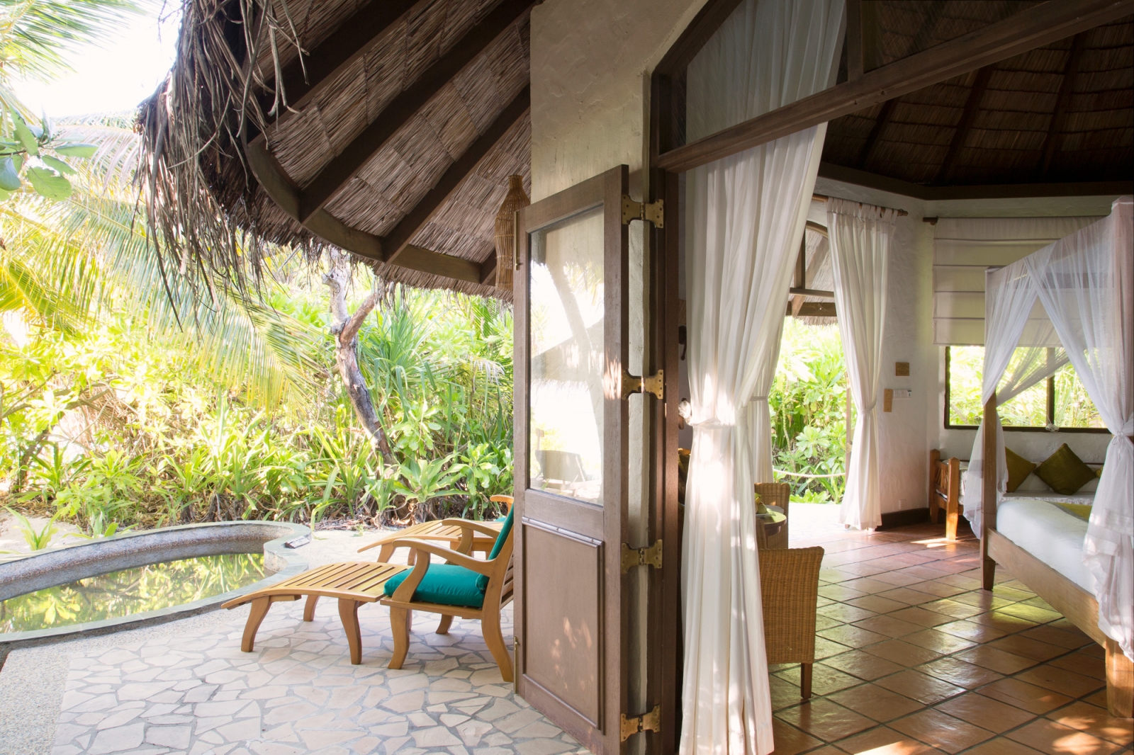 Coco Palm Dhuni Kolhu by null