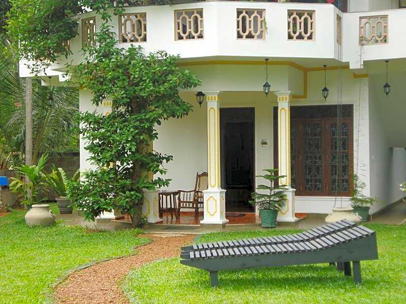 Utopia Villa - photo