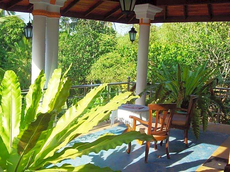 Utopia Villa - photo