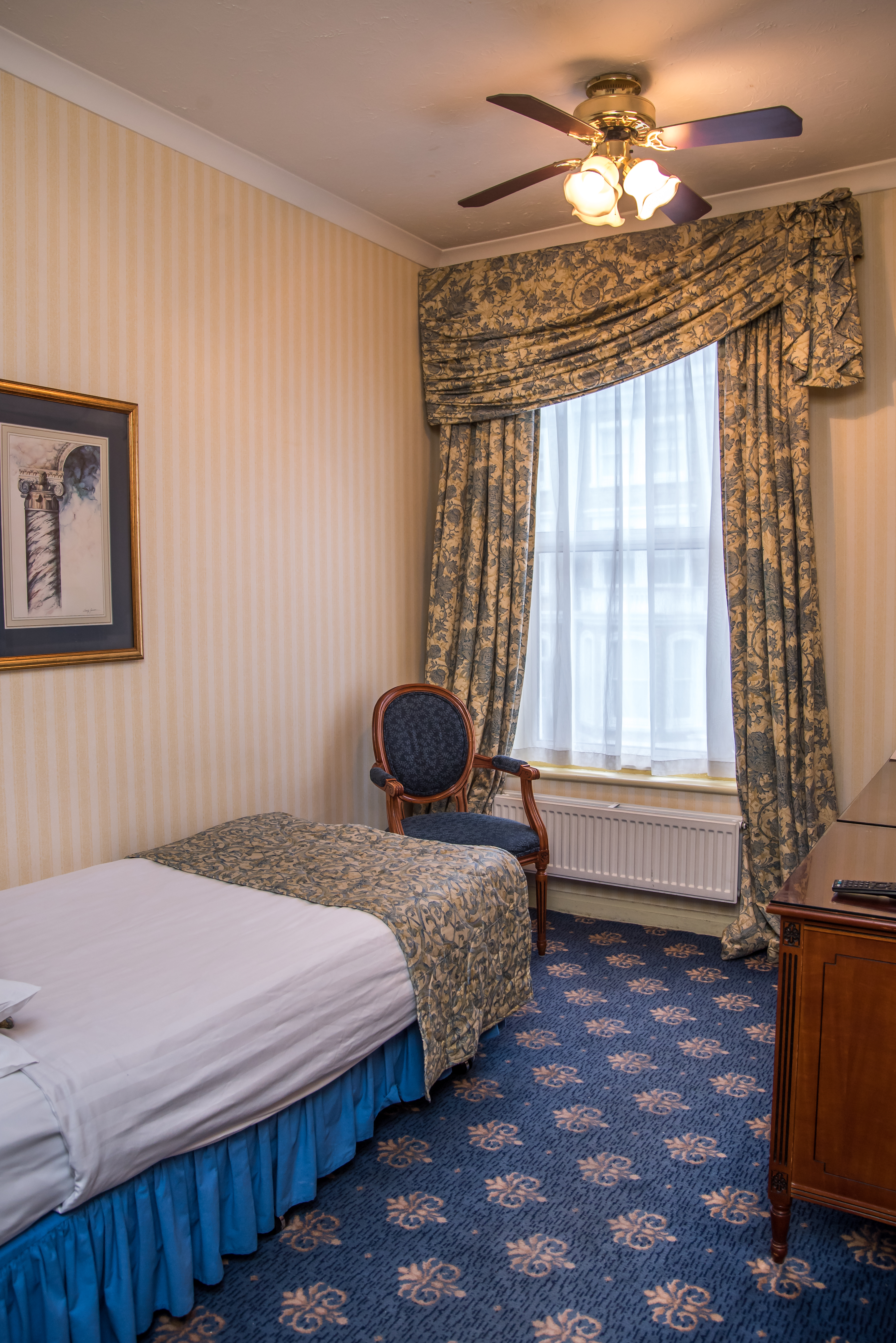 London Lodge Hotel