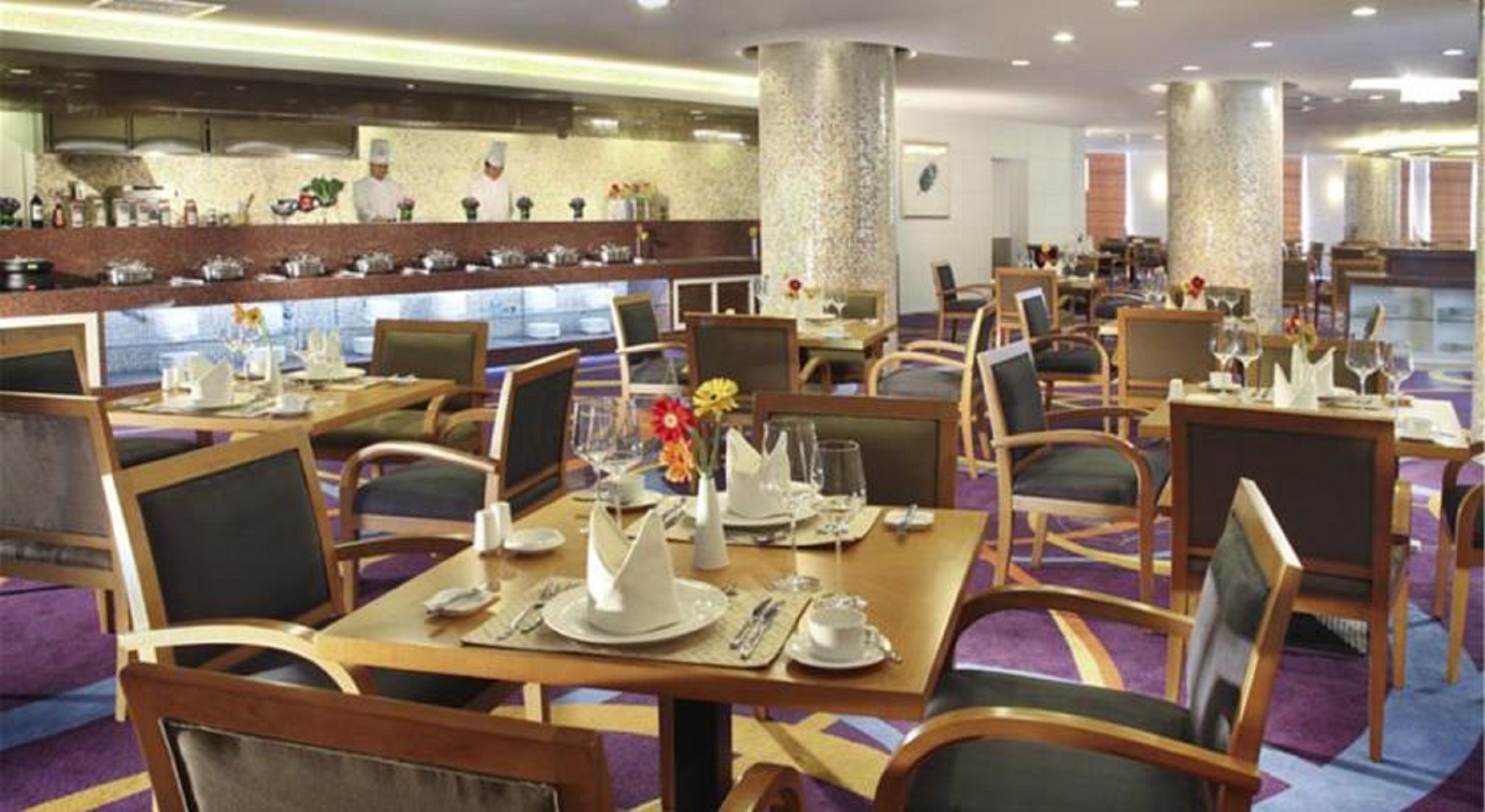 Ramada Plaza Hotel (Pudong South)