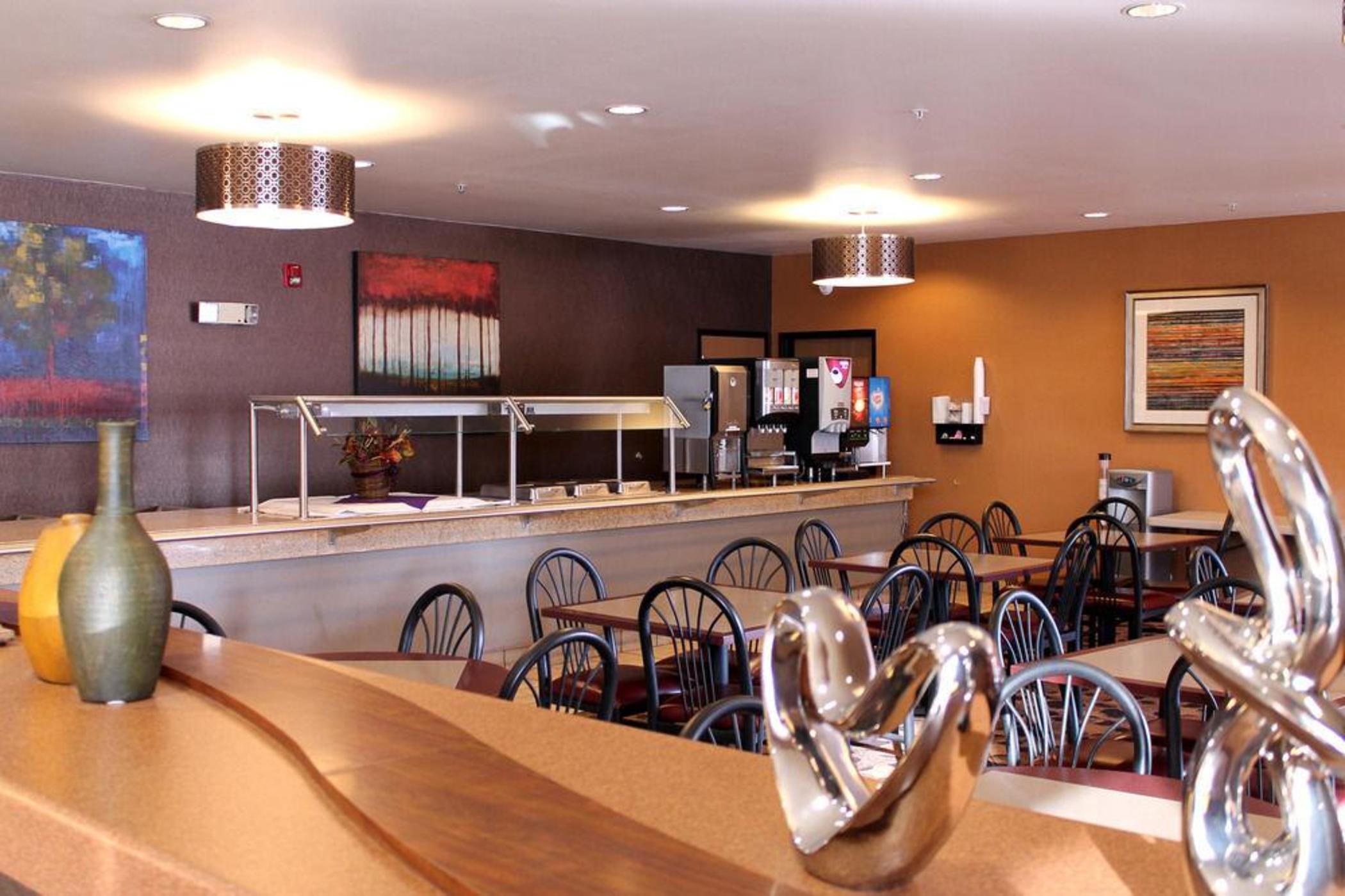 Crystal Inn Hotel & Suites Midvalley