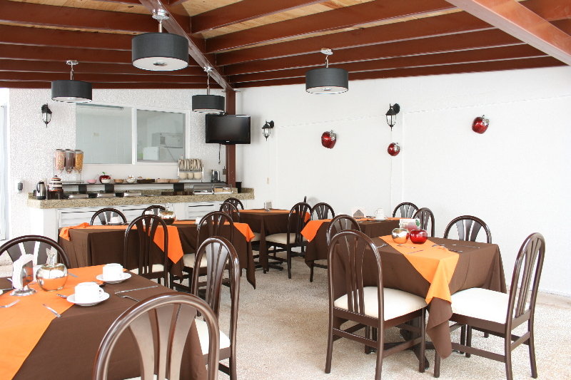 Del Marques Hotel & Suites
