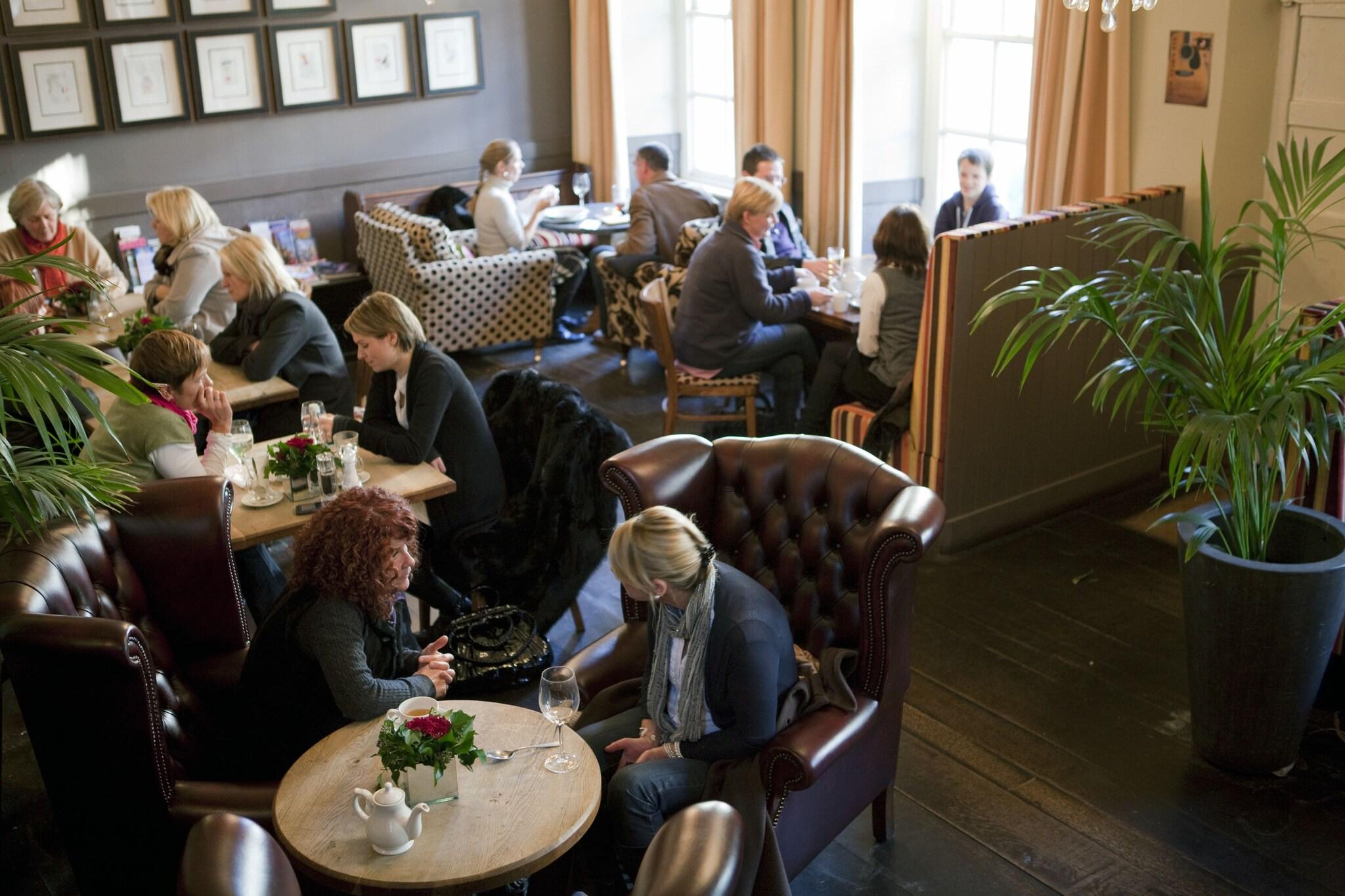 The George Hotel