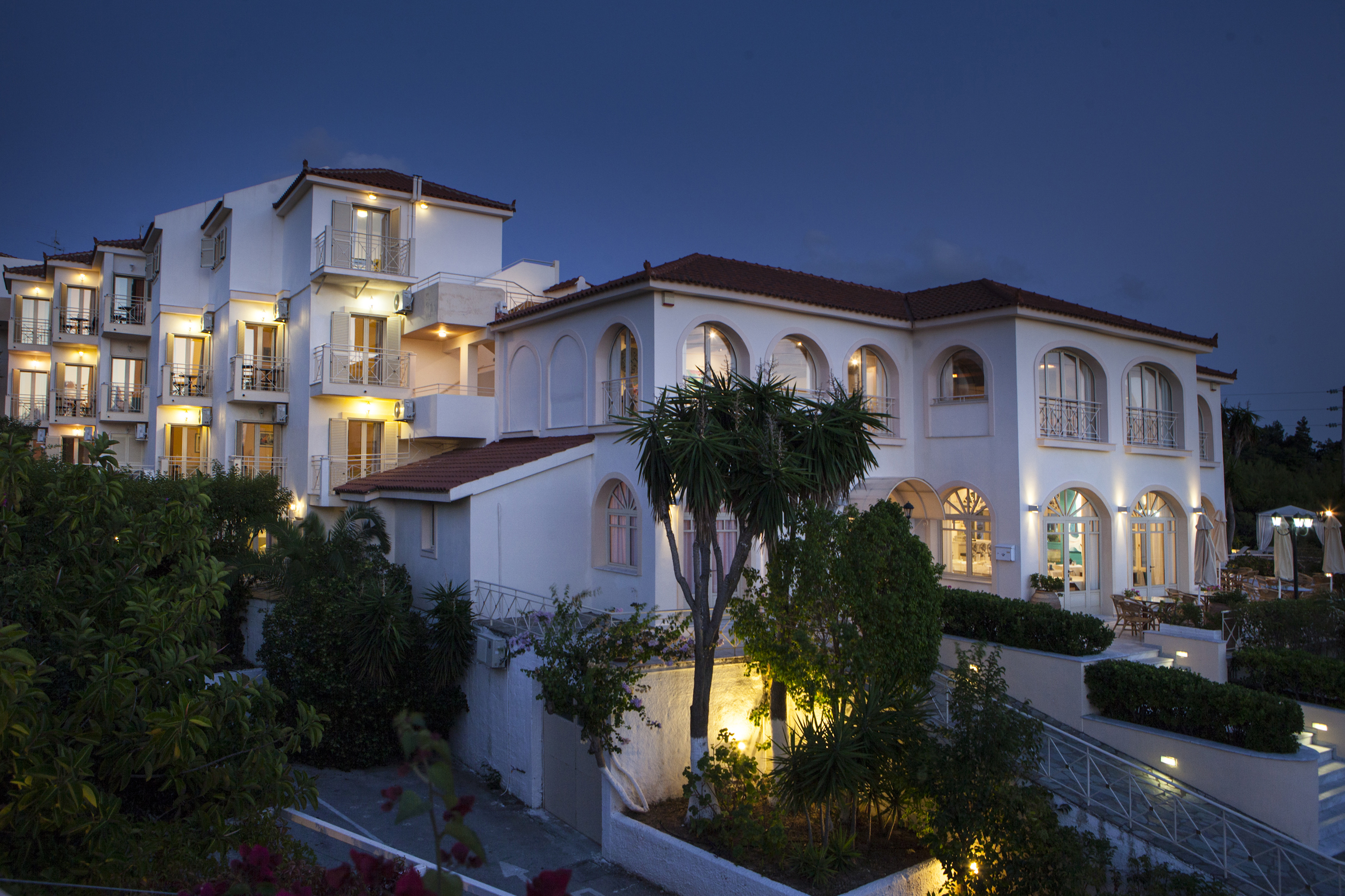 Princess Hotel - photo