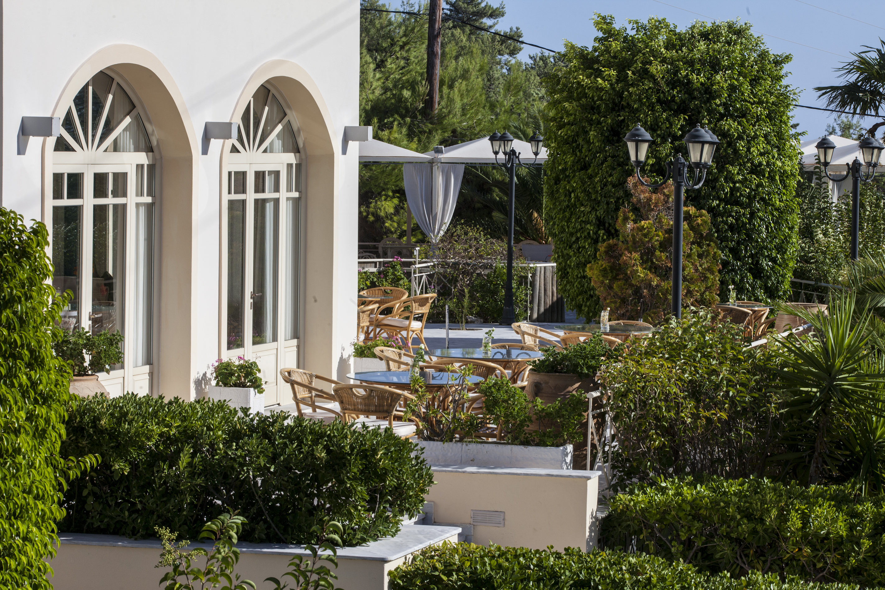 Princess Hotel - photo